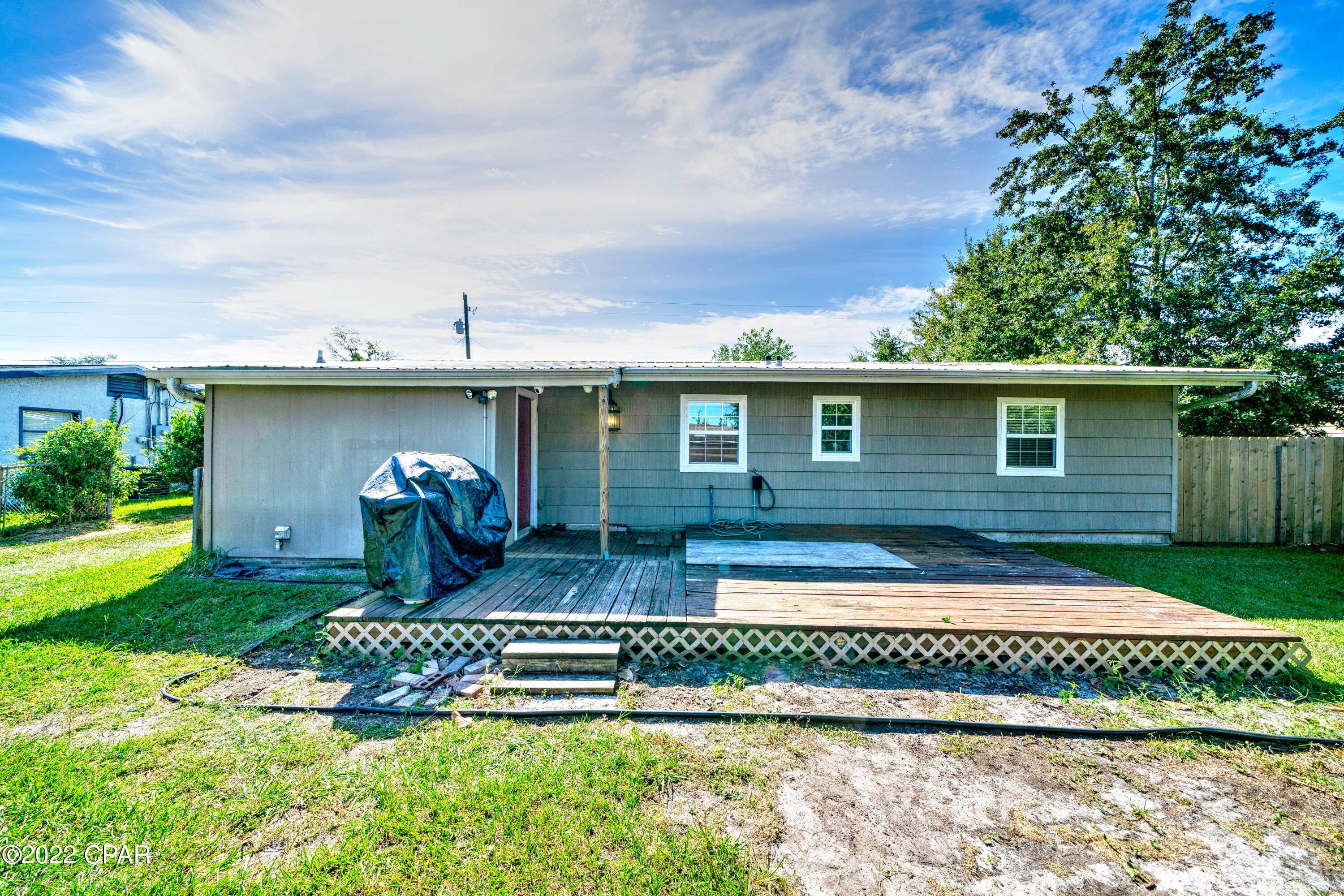 Hentz 1st Add Unit B - Residential