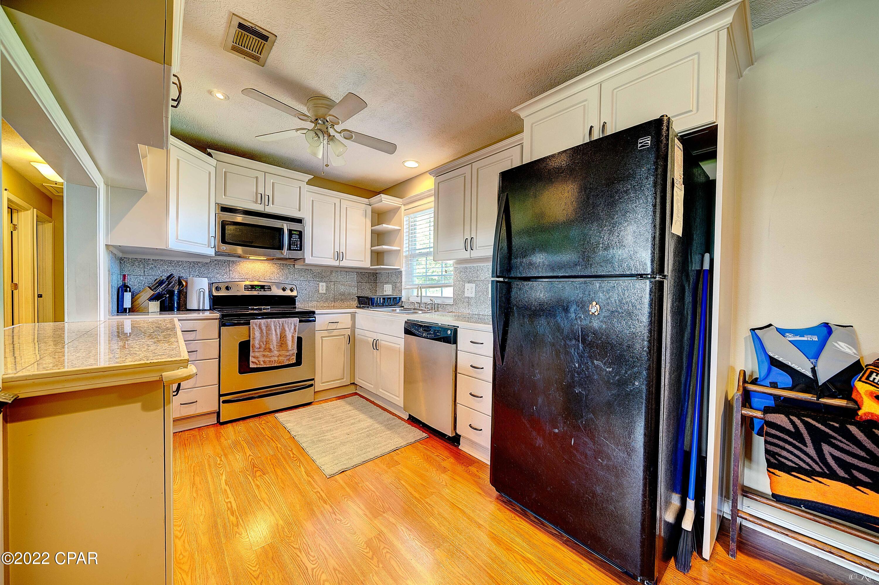 Hentz 1st Add Unit B - Residential