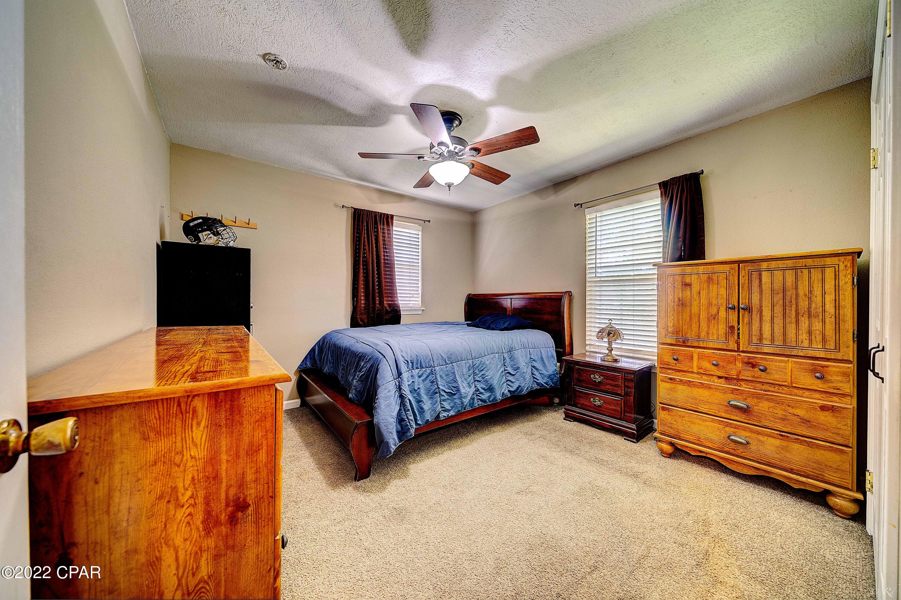 Hentz 1st Add Unit B - Residential