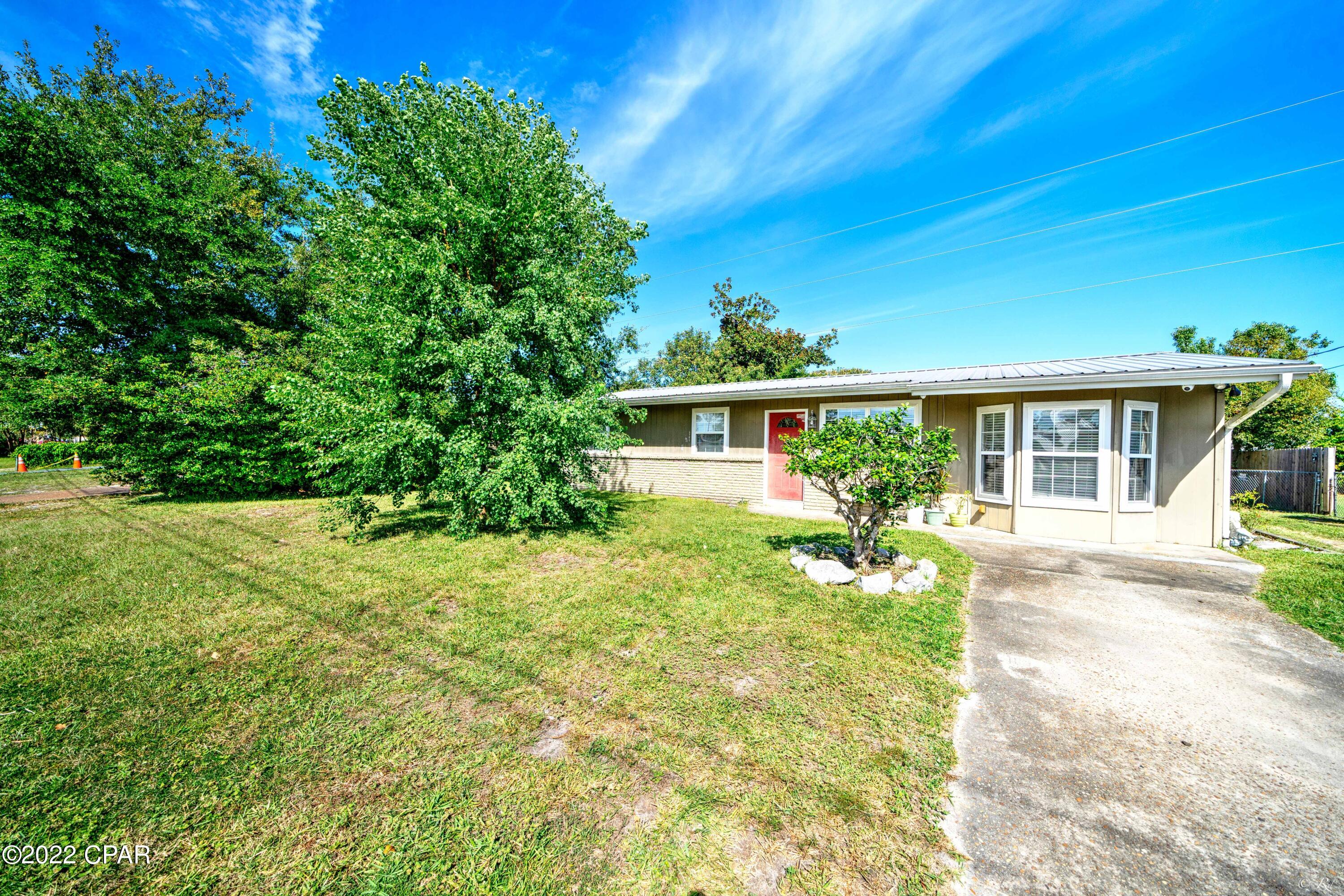 Hentz 1st Add Unit B - Residential