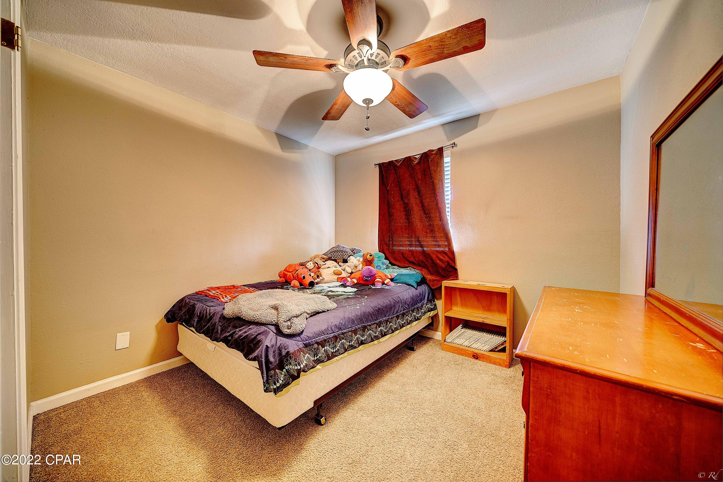 Hentz 1st Add Unit B - Residential