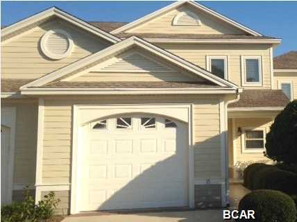 Absolutely beautiful and immaculate 3BD/2.5BA home in the desirable Oaks Plantation. Manicured front entrance with tiled walkway up to front porch. Spacious foyer with archway and hardwood flooring throughout leads into open kitchen with top of the line cabinetry. tiled back splash, instant hot water, hard surface counter tops, breakfast bar, under cabinet lighting, fairly new disposal, dishwasher, stove/oven and light fixtures. Dining room opens to large great room which overlooks Hentz Lake. Master suite has sitting area with sliding doors that overlook the lake. Master bath has his/her closets, double vanity and tiled shower with rain drizzle glass doors. The laundry room has large sink and is adjacent to guest bath. Upstairs you will find generous office space and two