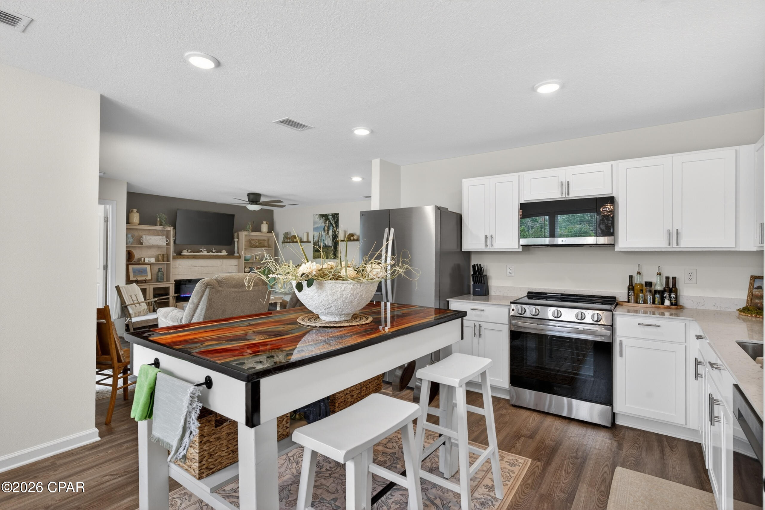 Sunny Hills Unit 1 - Residential