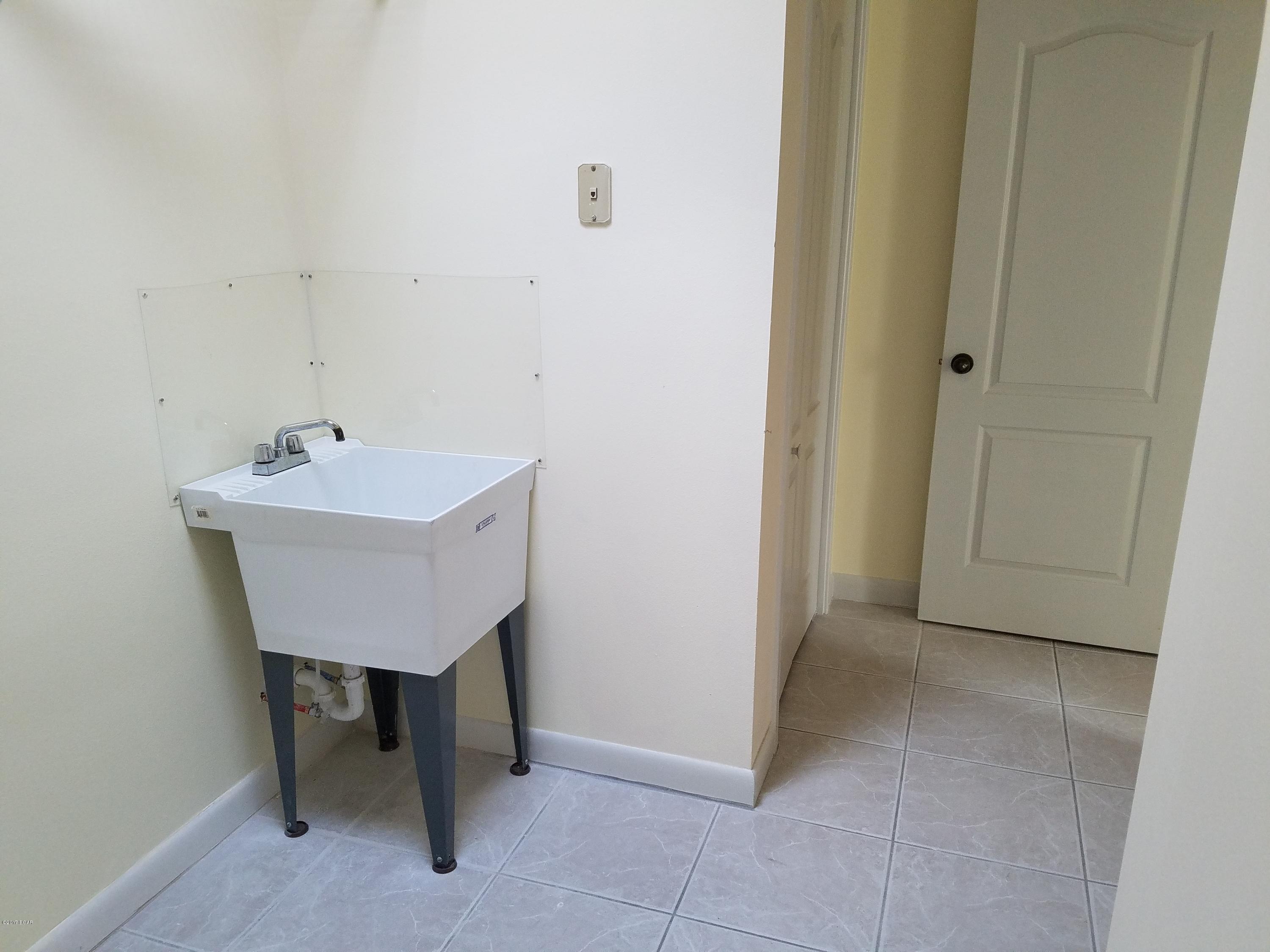 The Glades - Residential Lease