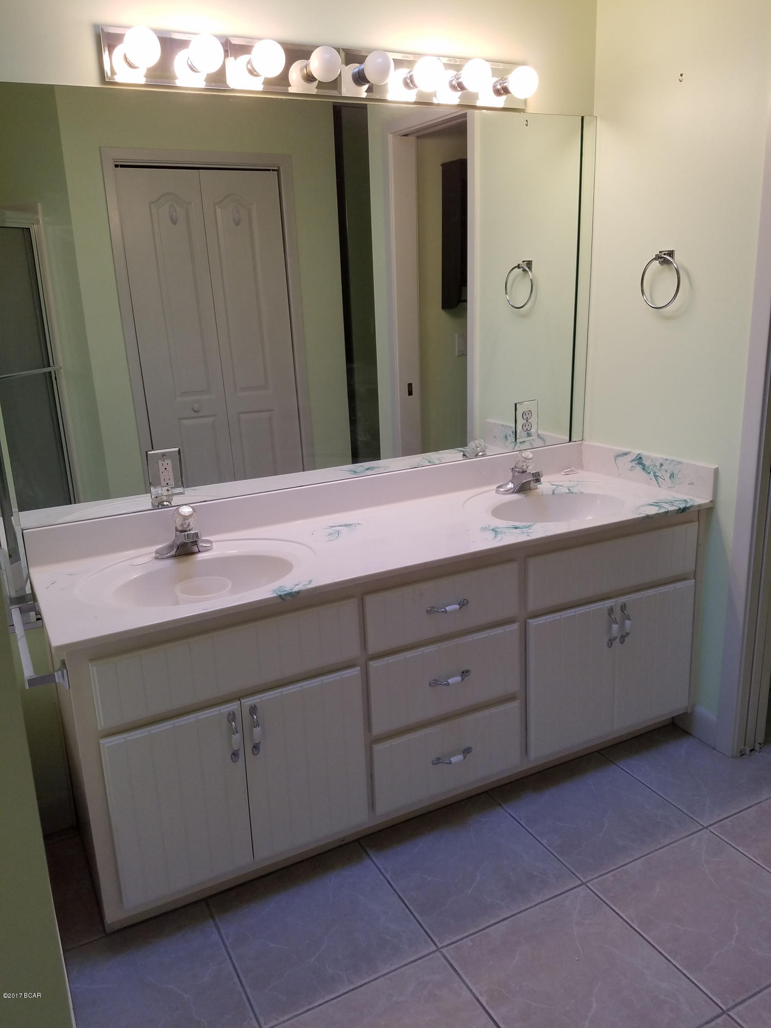 The Glades - Residential Lease