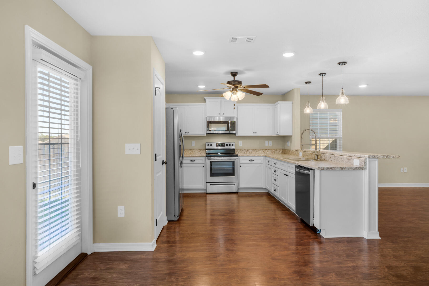 Stillwell Estates - Residential Lease