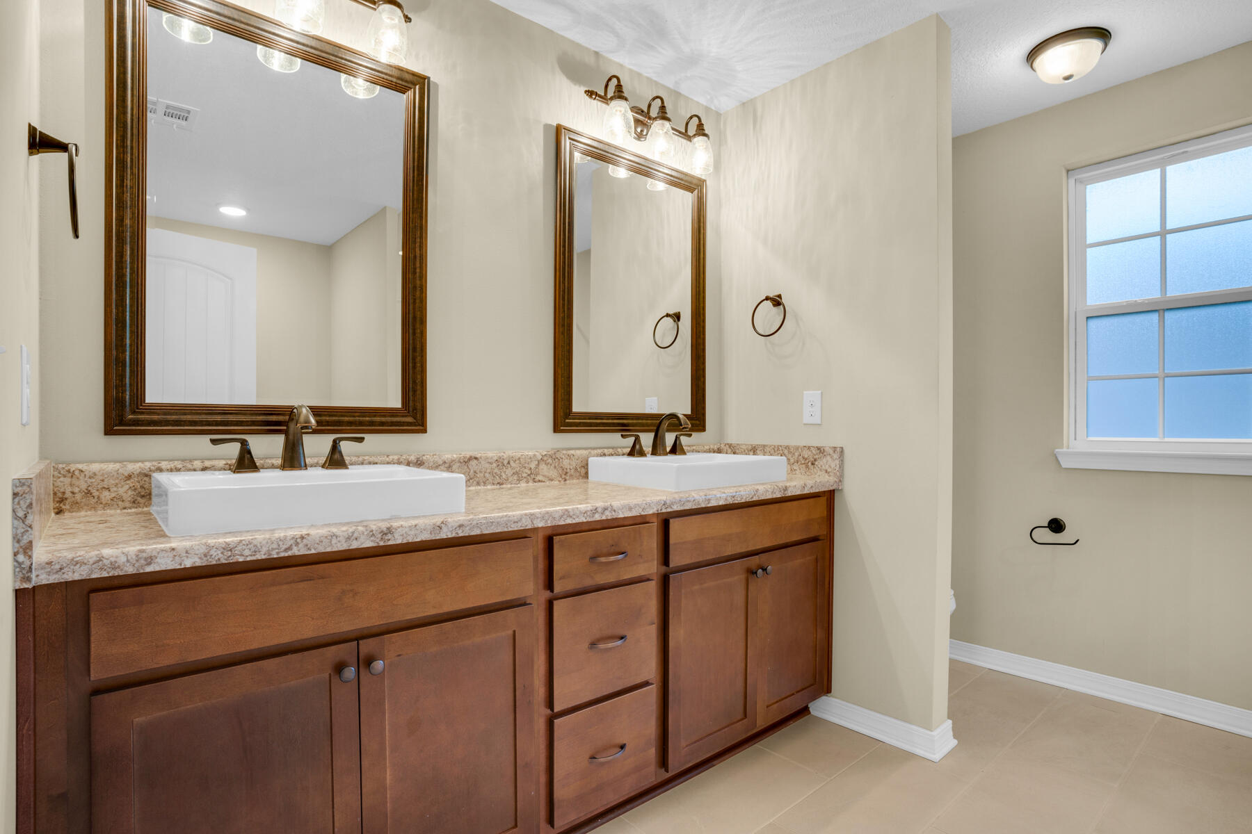 Stillwell Estates - Residential Lease
