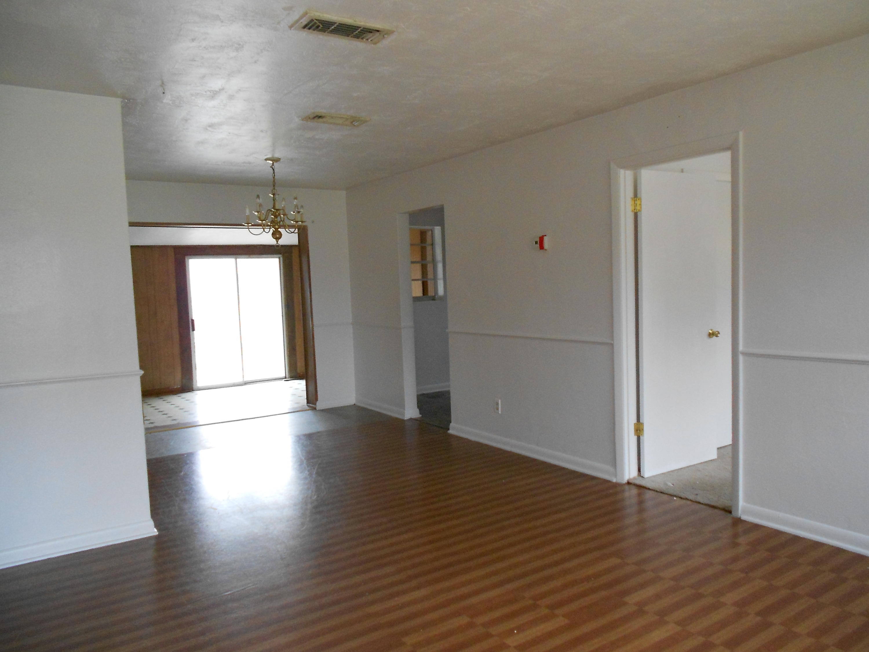 BRYN MAWR PARK 1ST ADDN - Residential Lease