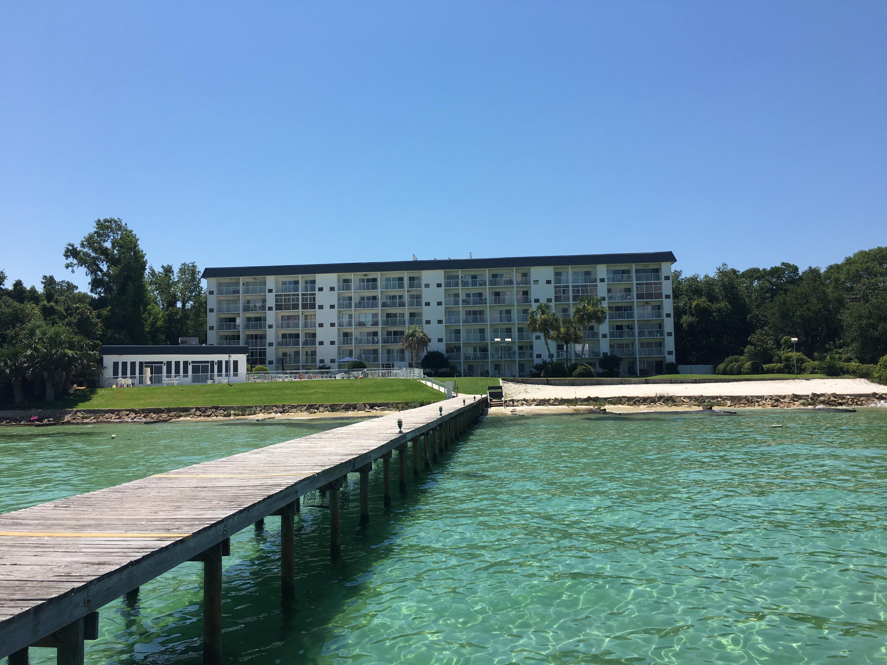 VALENCIA CONDO - Residential