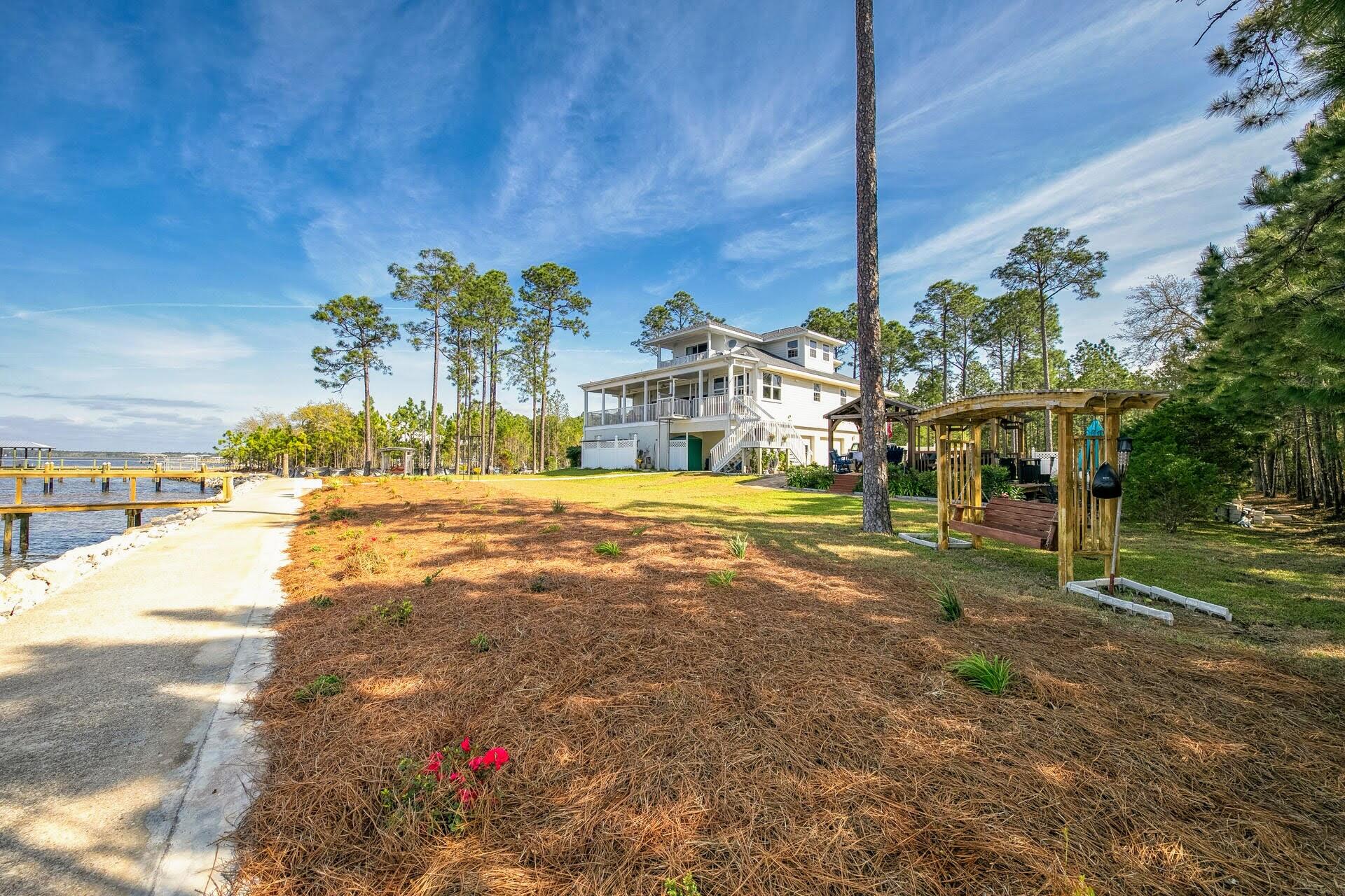 BAY HARBOUR - Residential