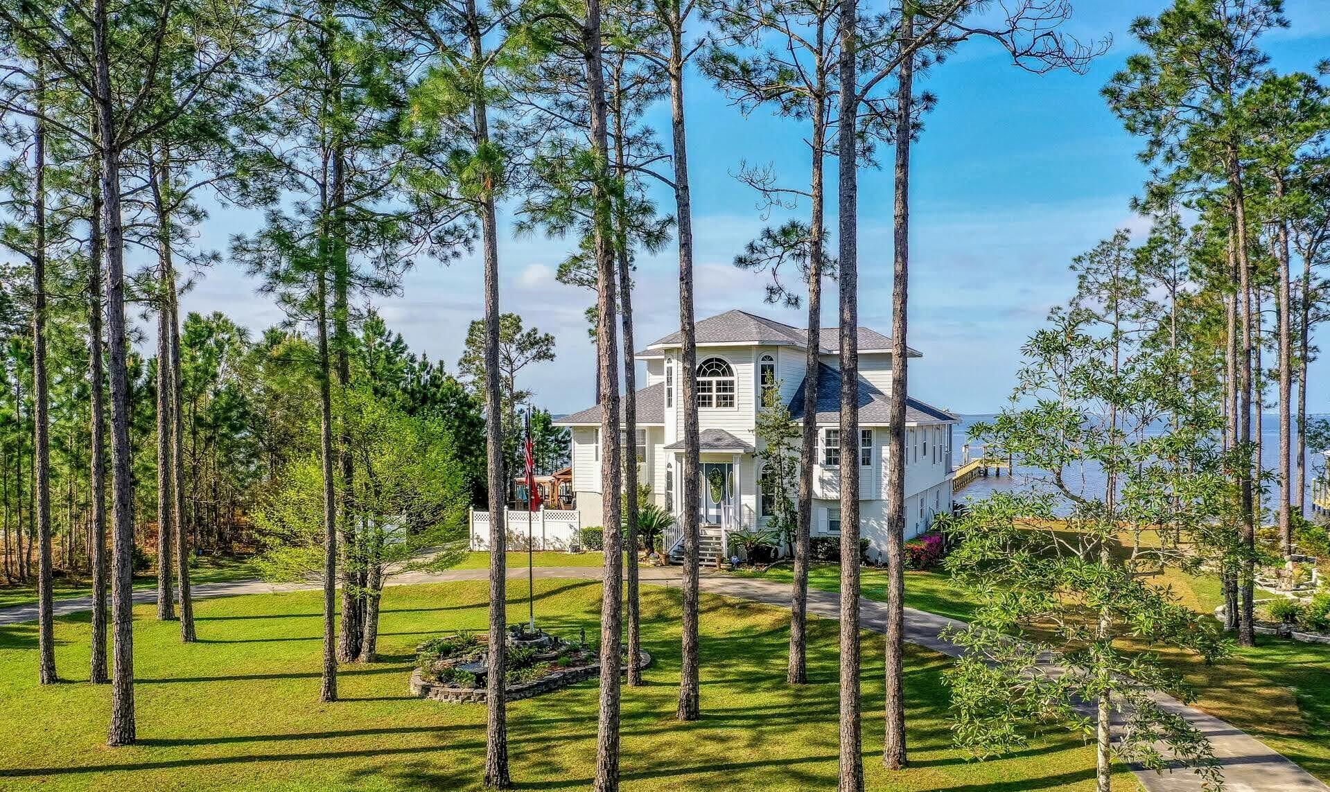 BAY HARBOUR - Residential