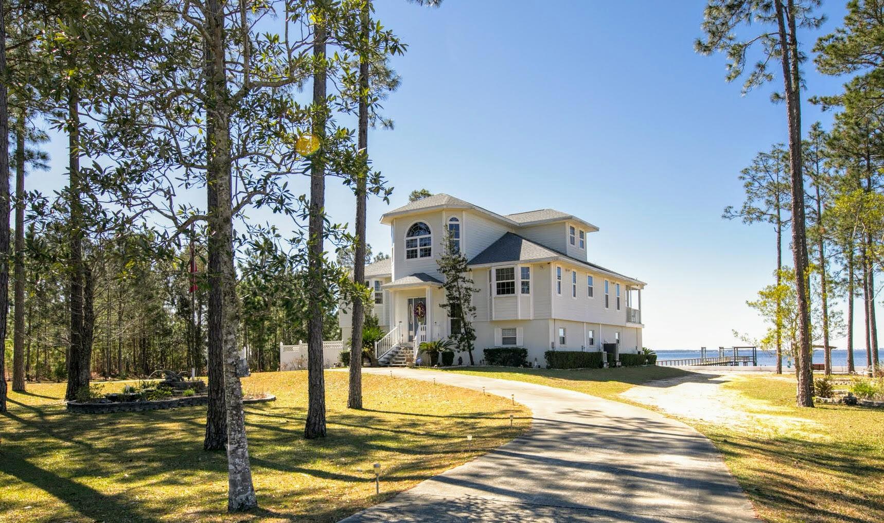 BAY HARBOUR - Residential