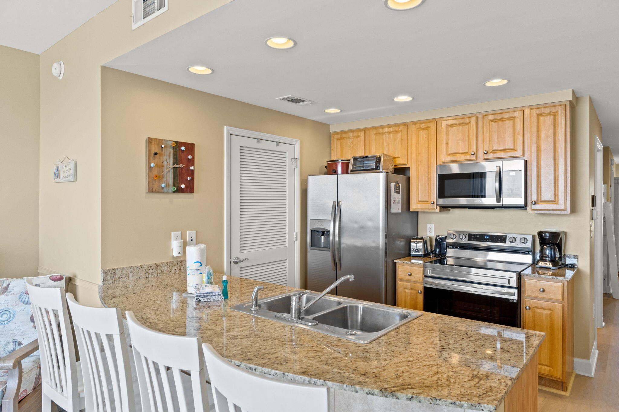 Splash Condo - Residential