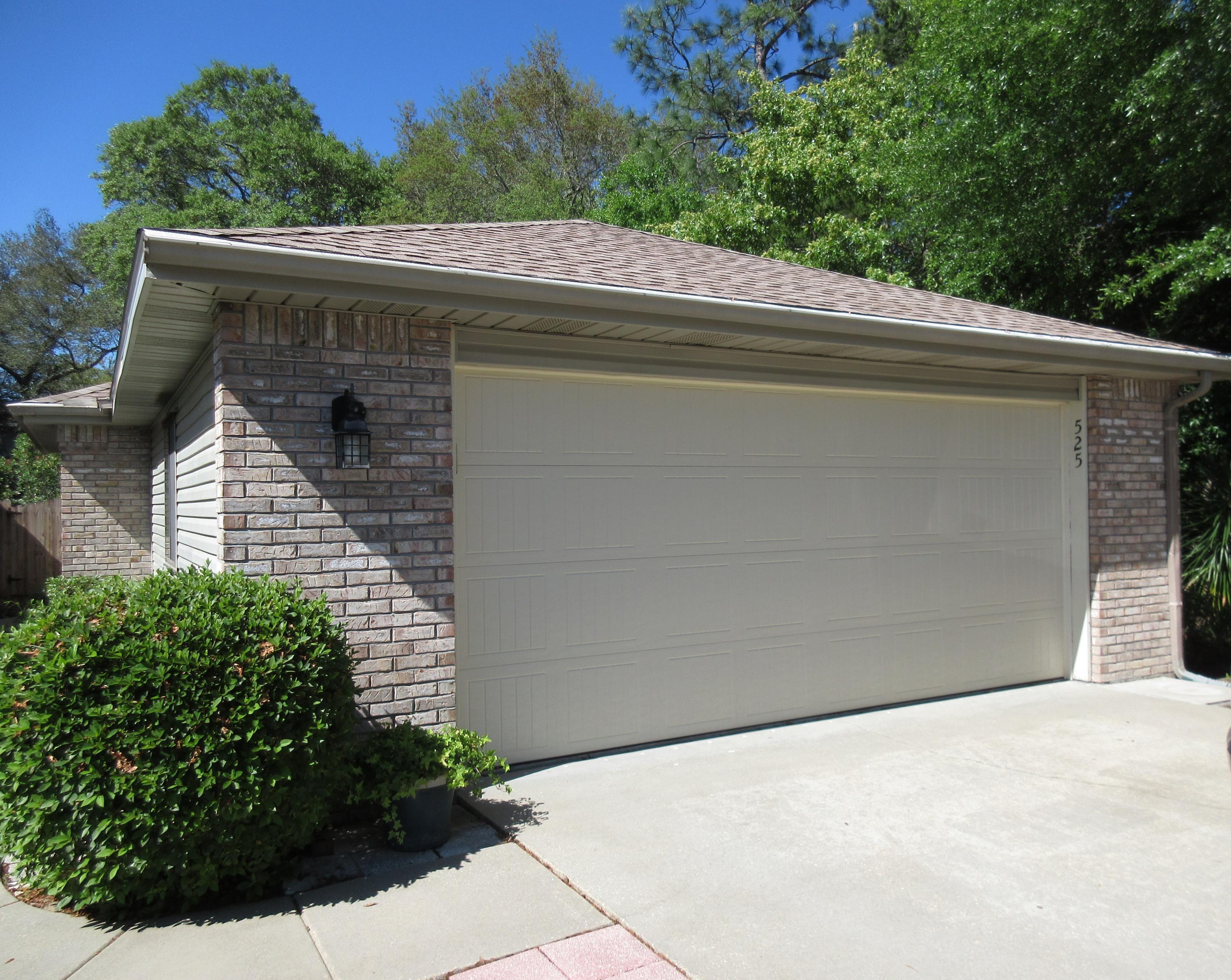 CEDAR RIDGE PH 11A - Residential Lease