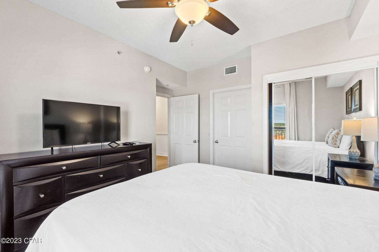 Majestic Beach Tower I - Residential