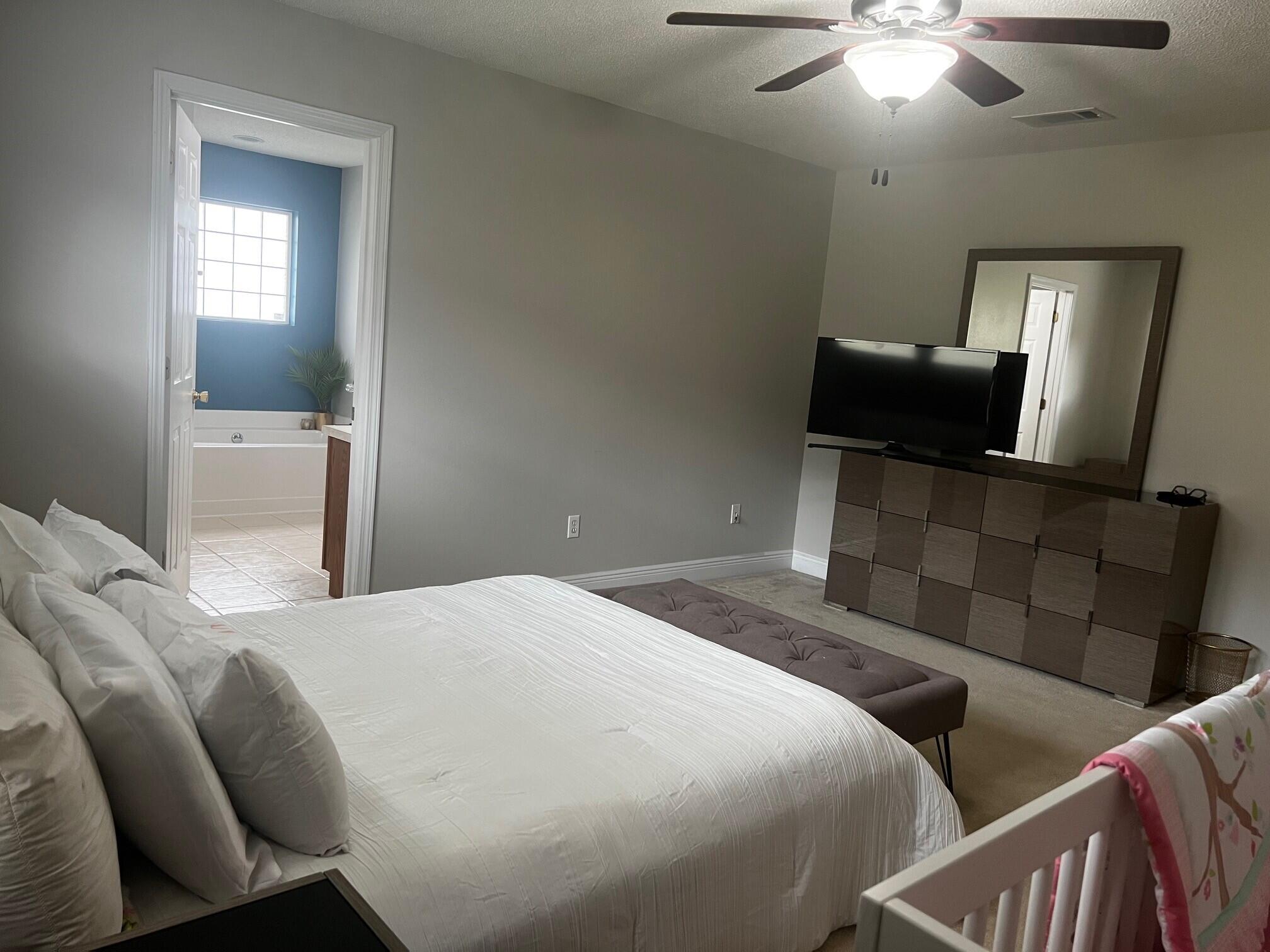 COUNTRYVIEW ESTATES 10TH ADDN - Residential Lease