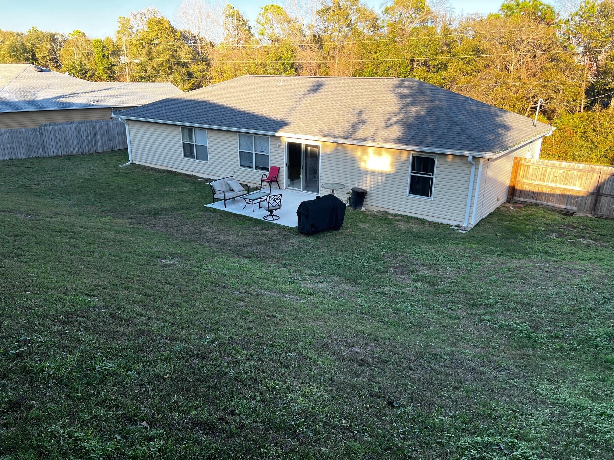 COUNTRYVIEW ESTATES 10TH ADDN - Residential Lease