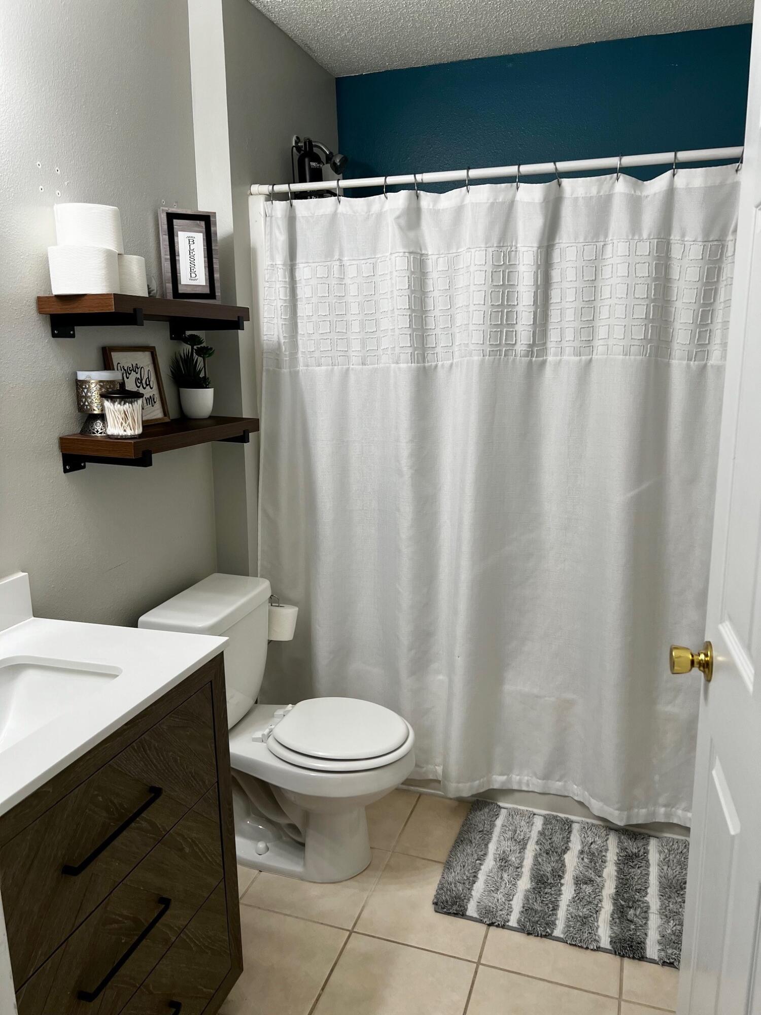 COUNTRYVIEW ESTATES 10TH ADDN - Residential Lease