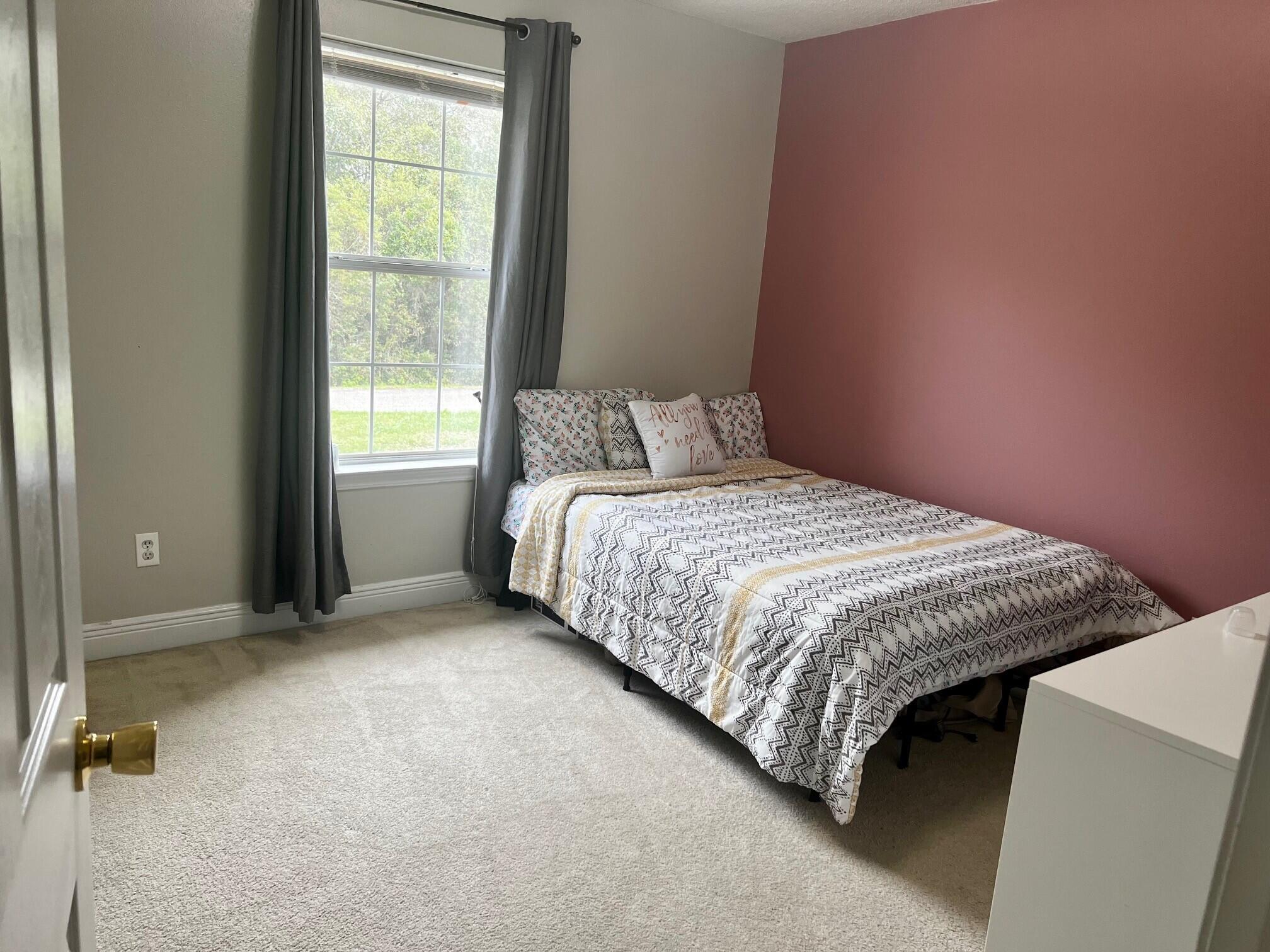 COUNTRYVIEW ESTATES 10TH ADDN - Residential Lease