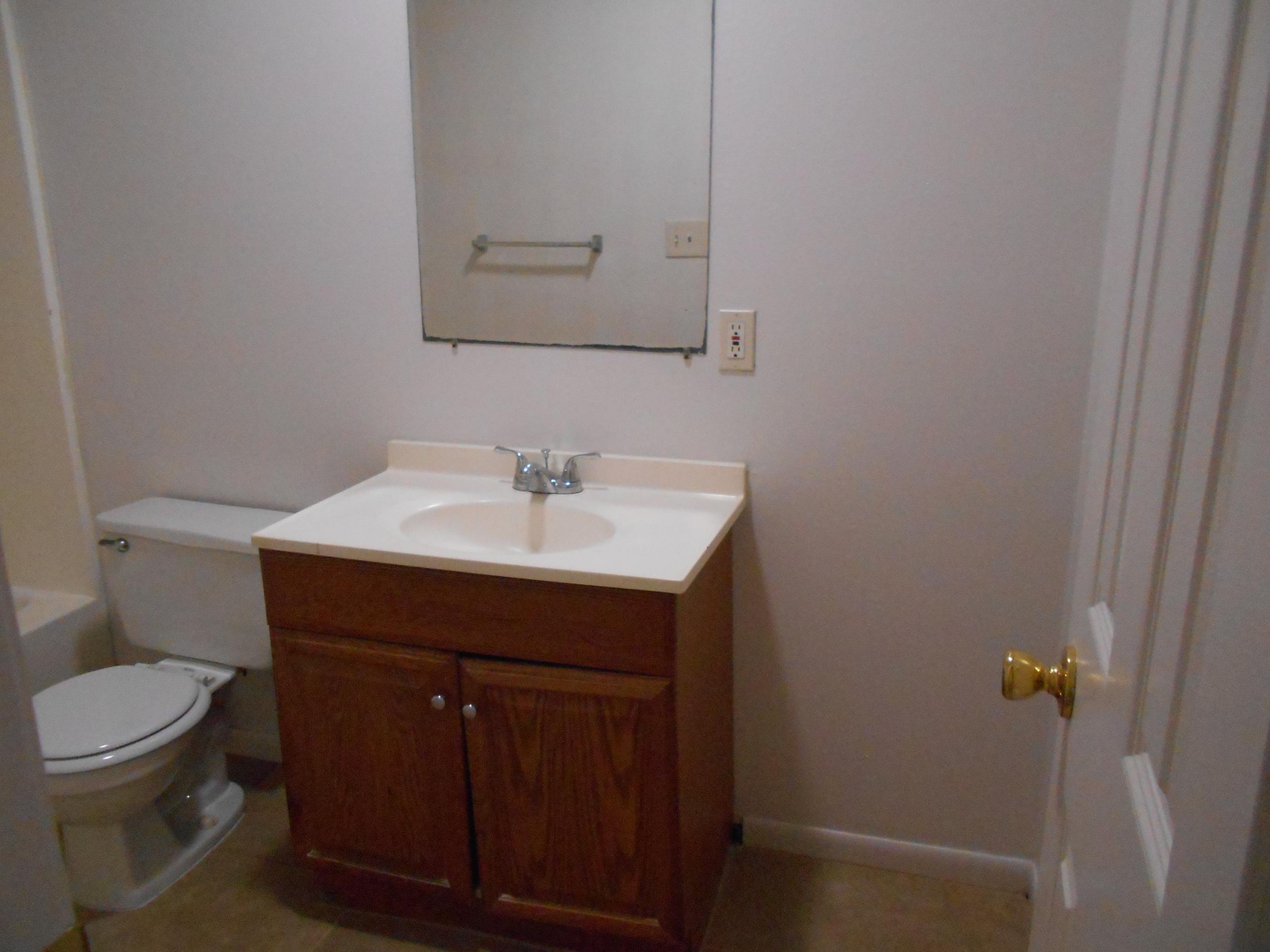 STONEY BEACH - Residential Lease