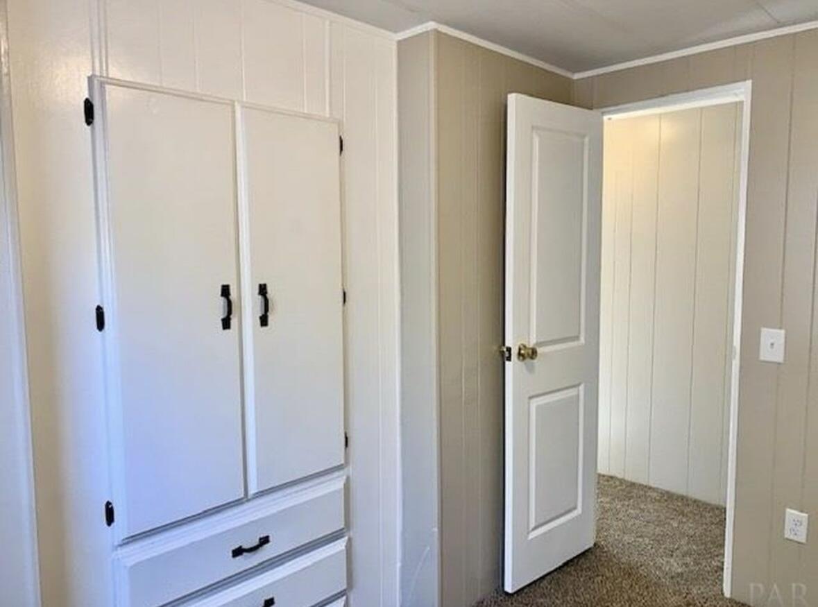 WEST HIGHLANDS - Residential Lease