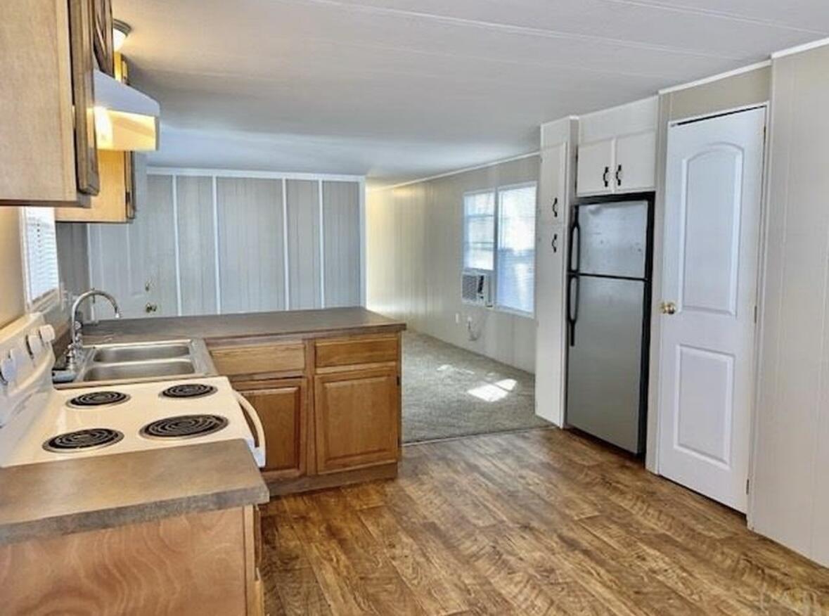 WEST HIGHLANDS - Residential Lease
