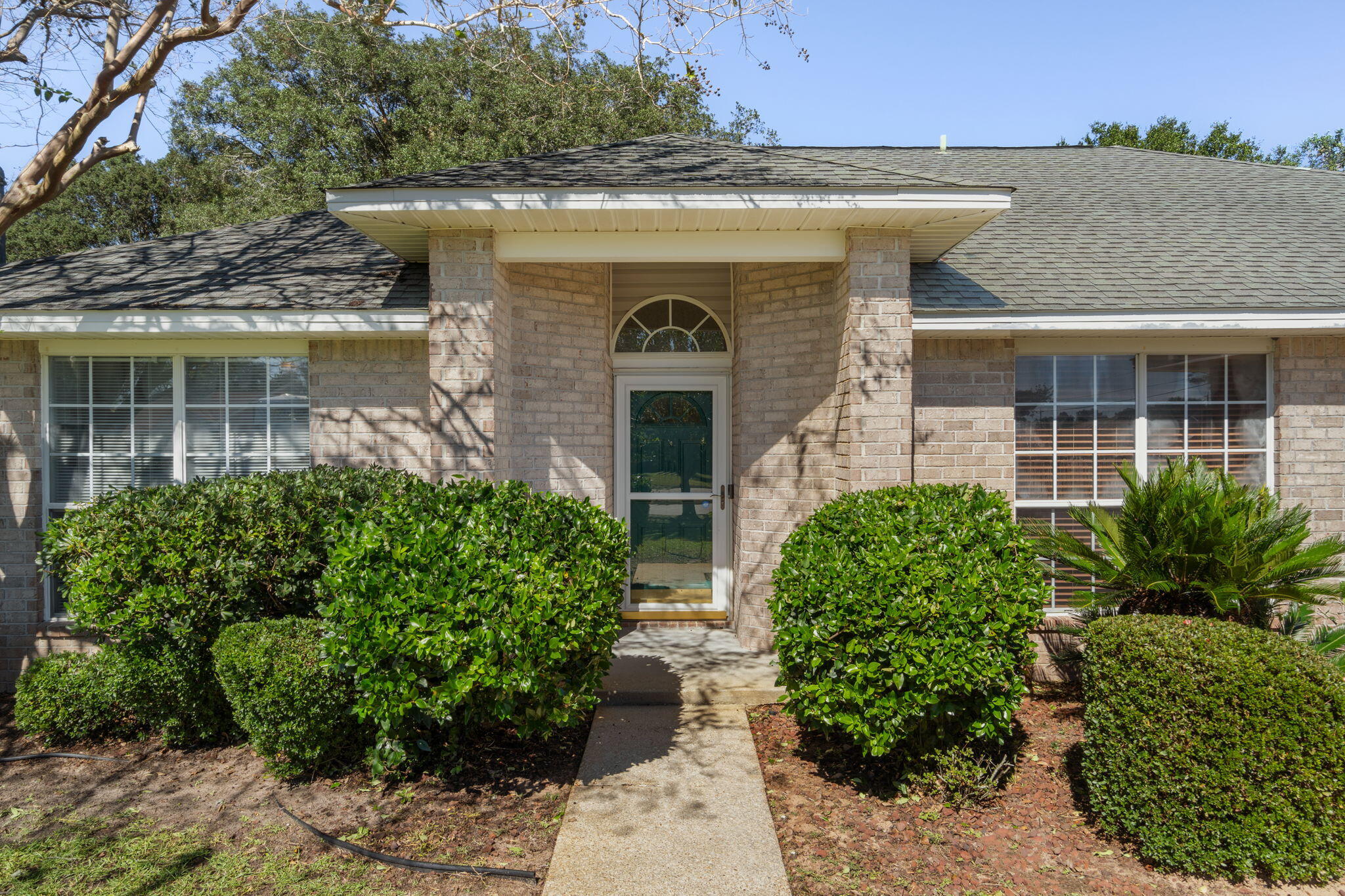 ROSS CROSSING - Residential