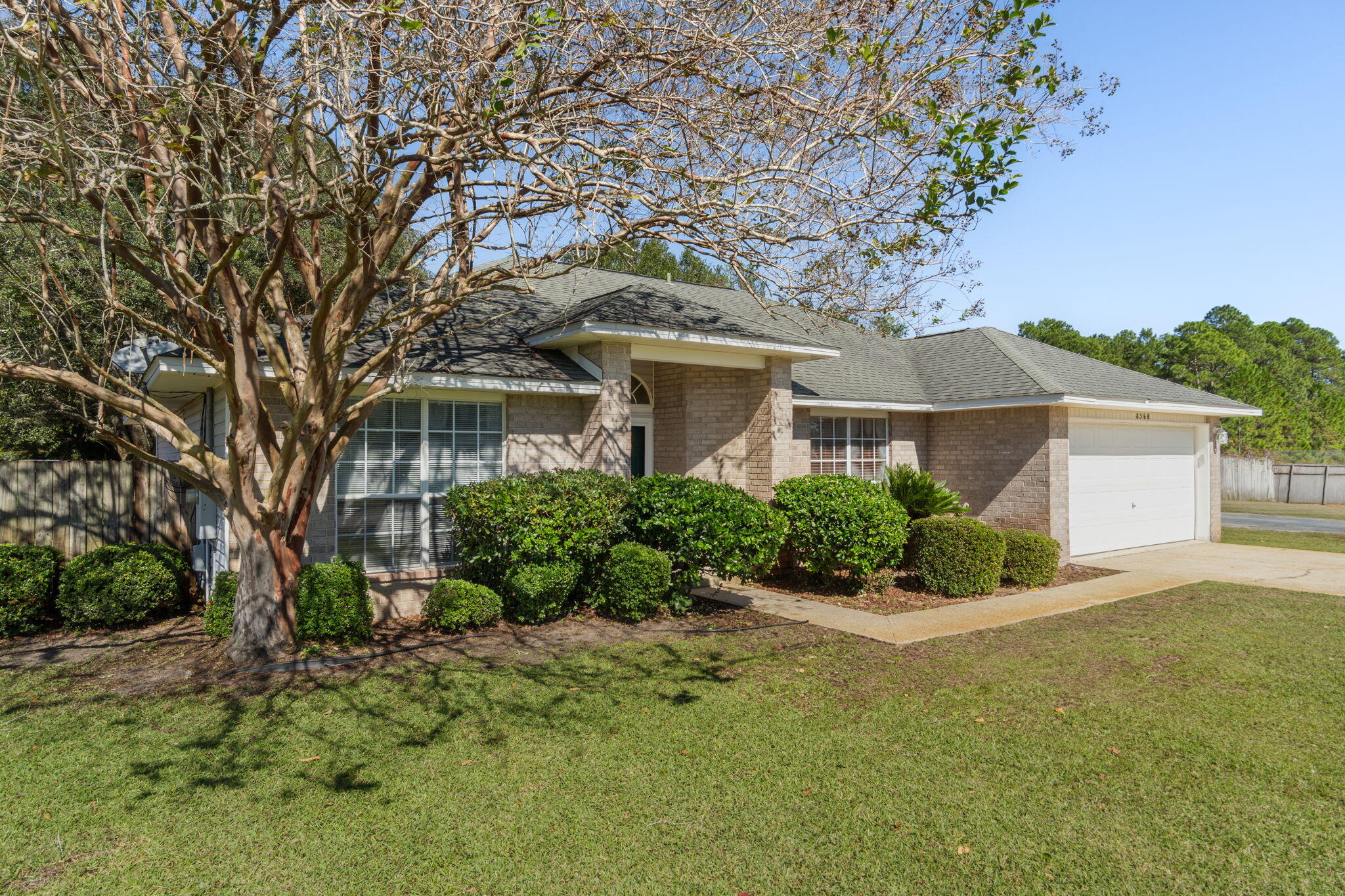 ROSS CROSSING - Residential