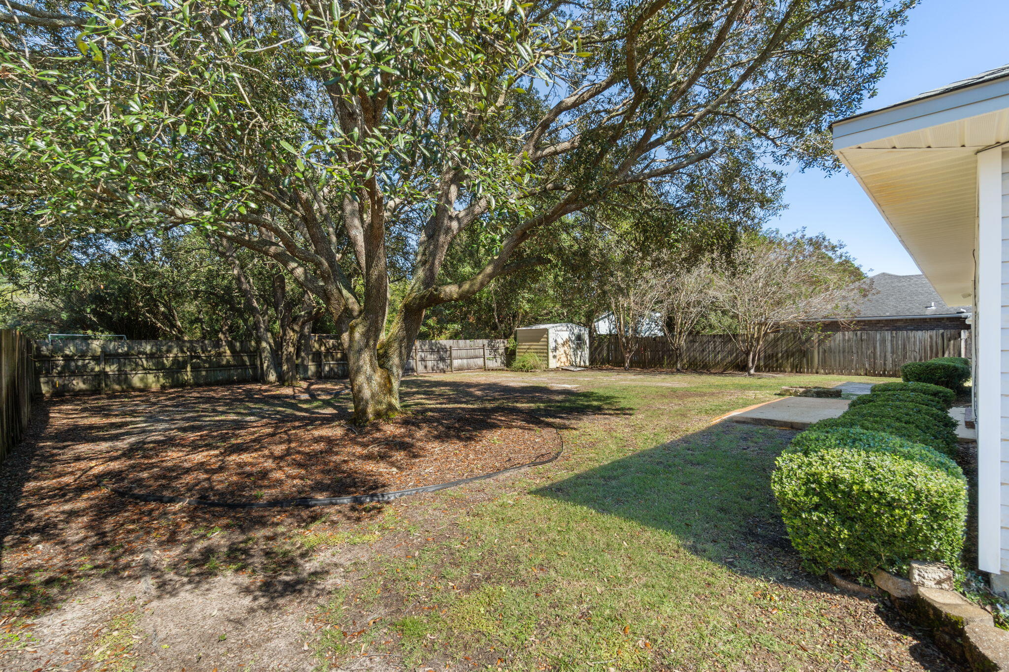 ROSS CROSSING - Residential