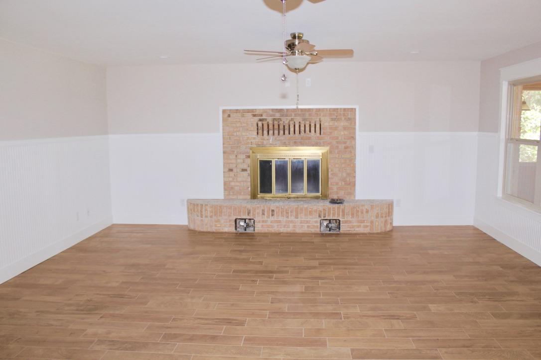 TEN LAKE ESTATES UNIT 2 - Residential