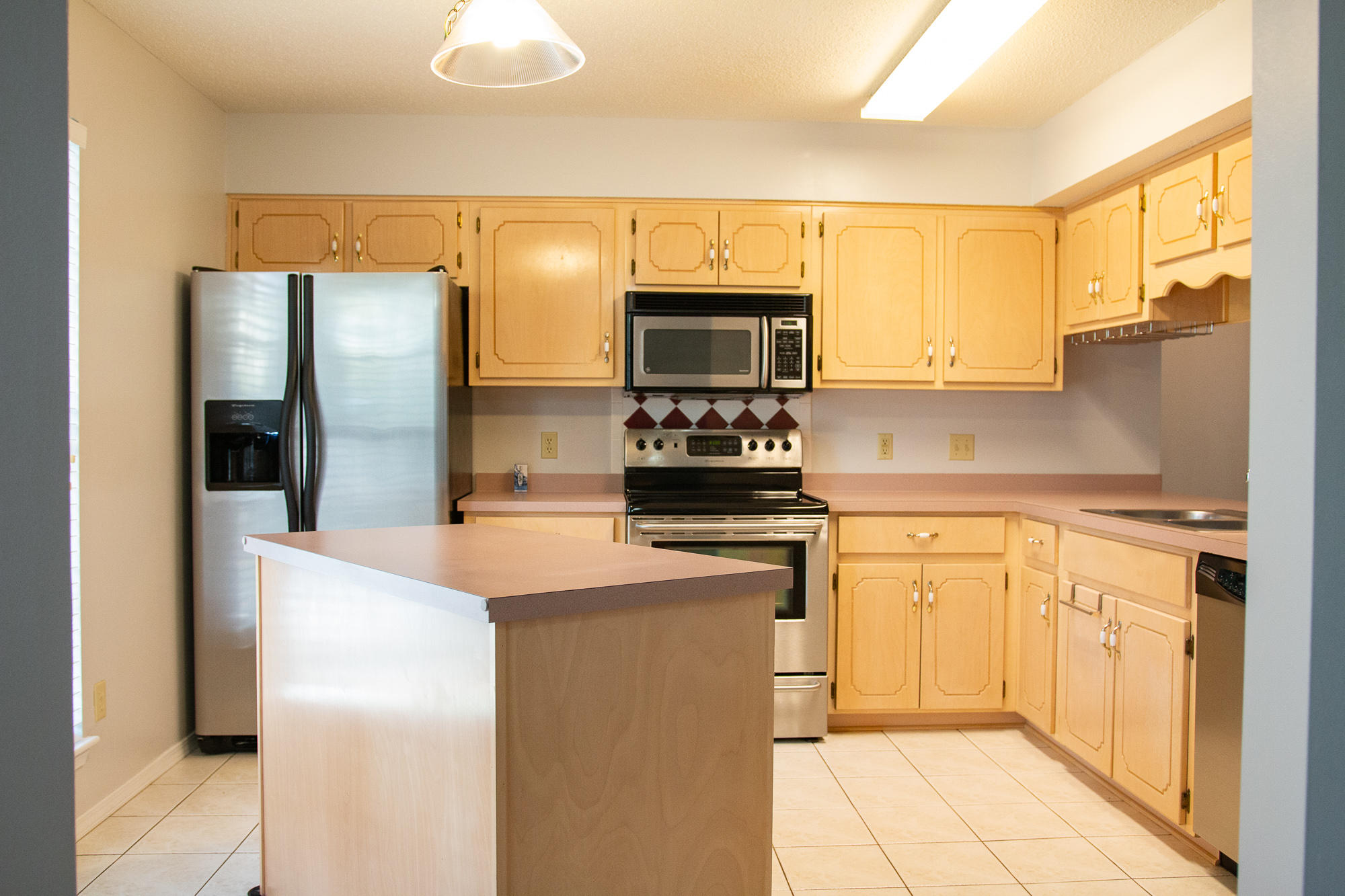 MOSSY OAKS - Residential Lease