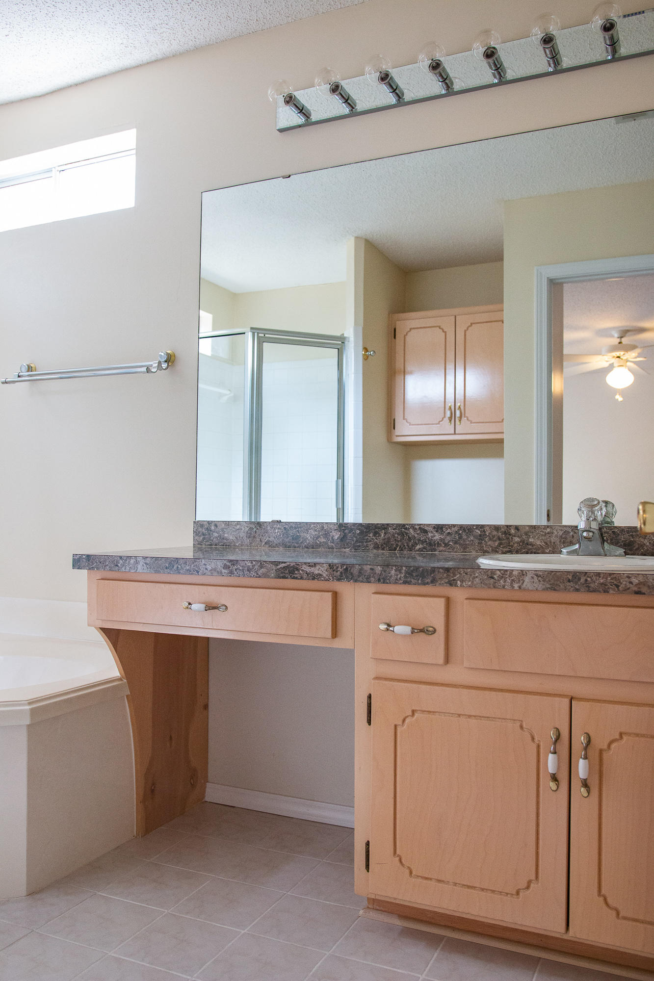 MOSSY OAKS - Residential Lease