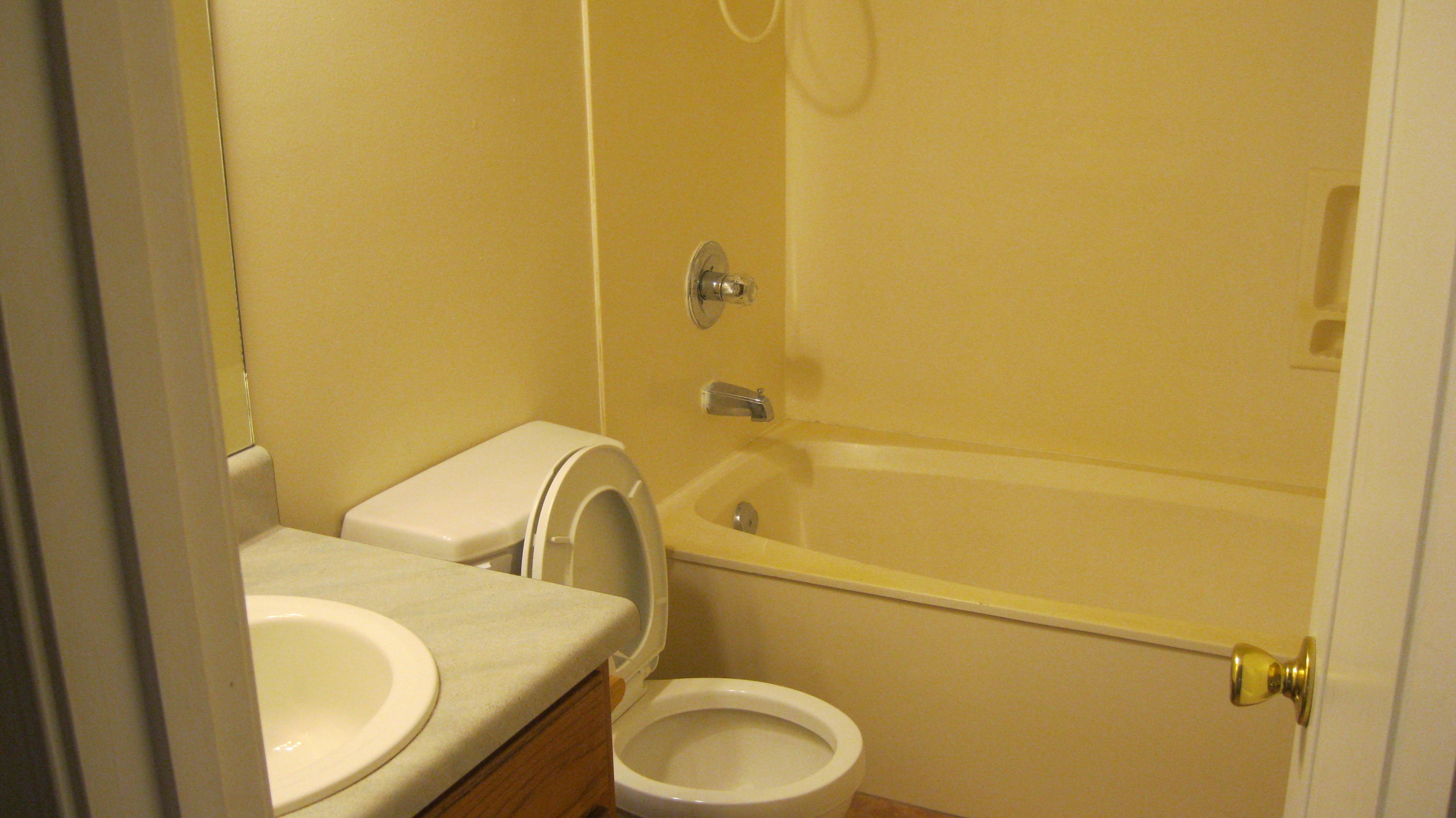 SOUTHGATE PH 3 - Residential Lease