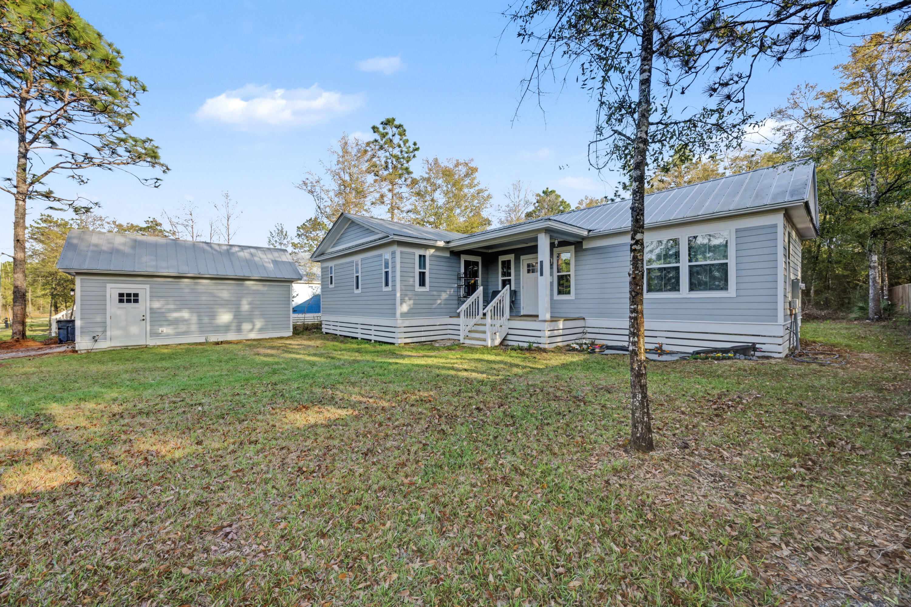 OAKWOOD LAKES ESTATES - Residential