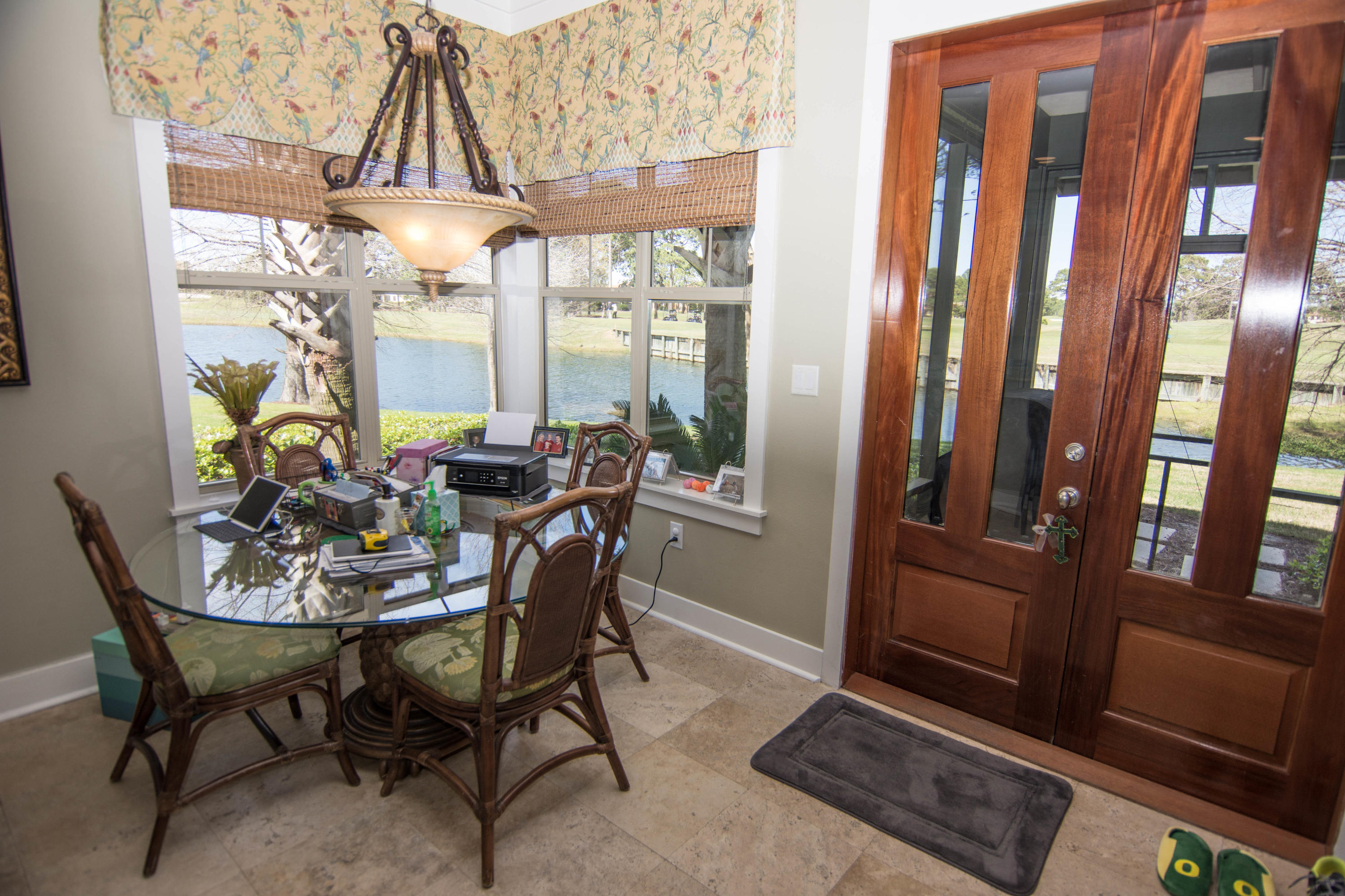 MAGNOLIA BAY - Residential