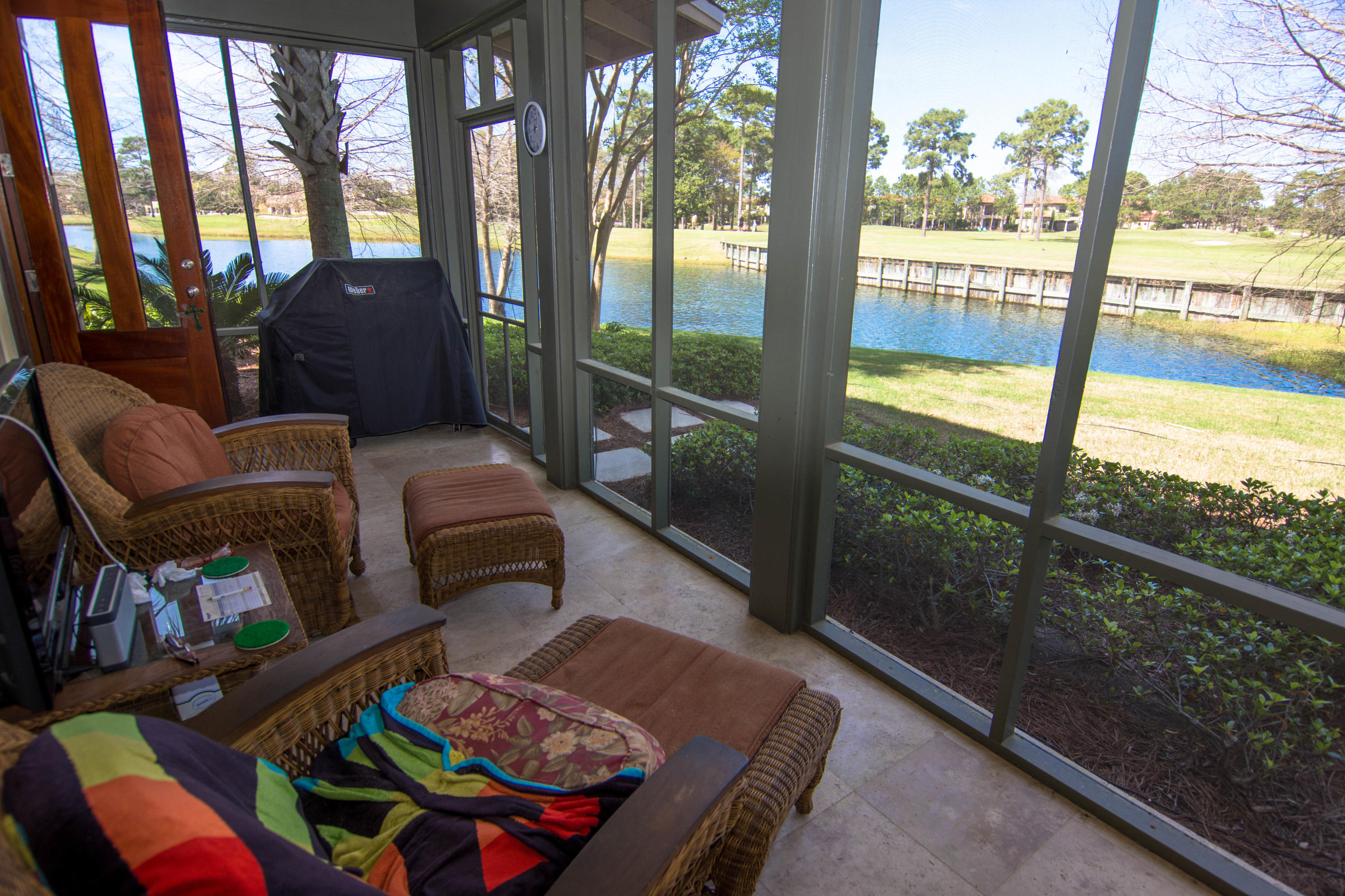 MAGNOLIA BAY - Residential