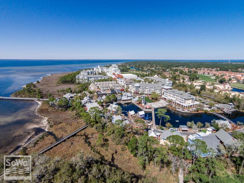 MAGNOLIA BAY - Residential