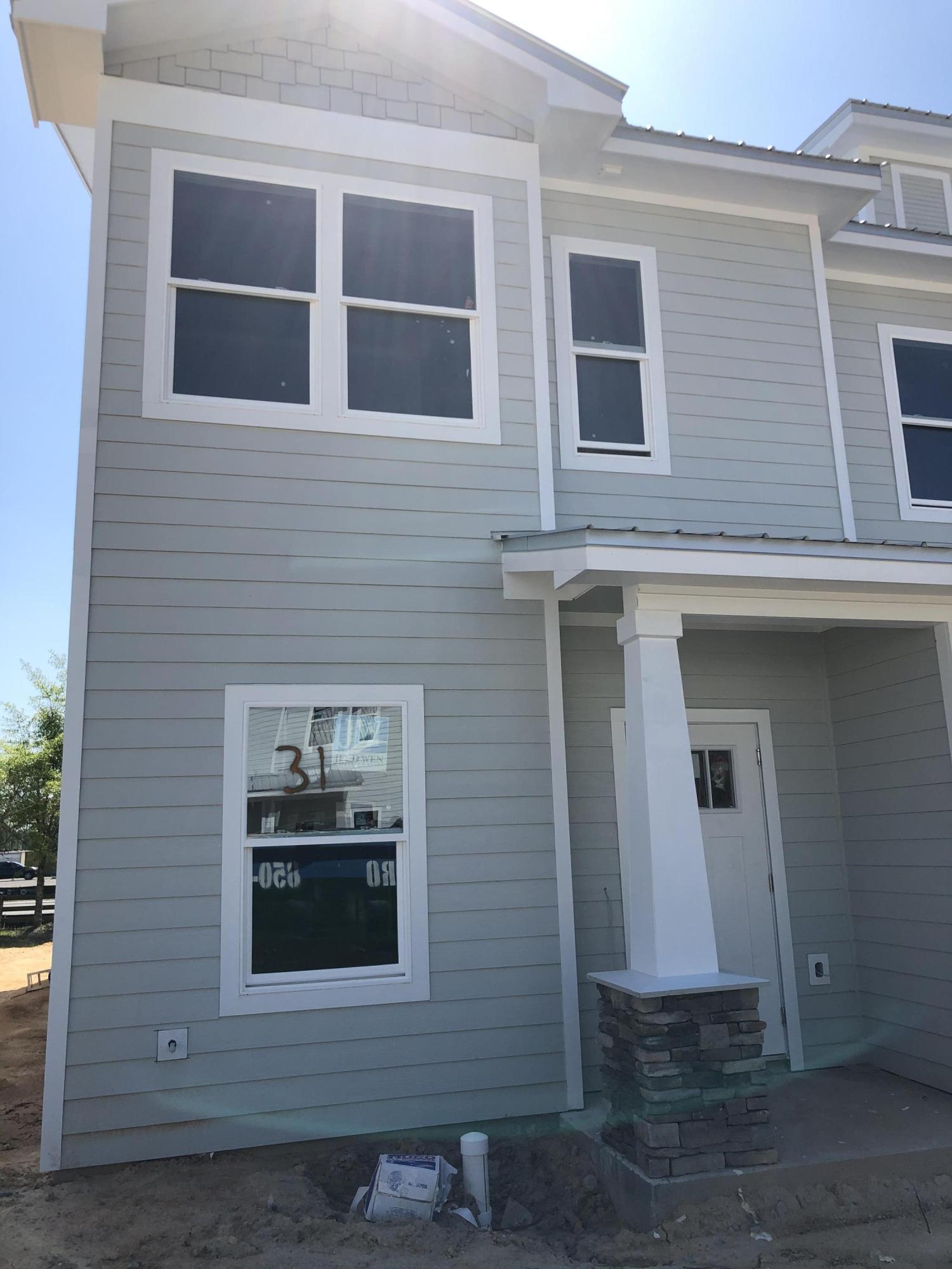 ***PACKAGE DEAL WITH LOT 32 & LOT 34*** Brand New Townhomes in the Verandas At Freeport. Located in the front of the subidivision Close to the Pool. townhomes feature white shaker cabinets, granite counter tops, vinyl flooring throughout, and much more. Seller is offering up to $5,000 towards buyer closing costs. You are able to purchase units as Pre-Sales. Feel free to drive by and check out the subdivision.
Buyer to verify all information and dimensions.