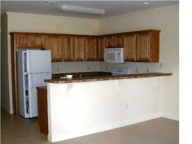GRAND PINES - Residential Lease