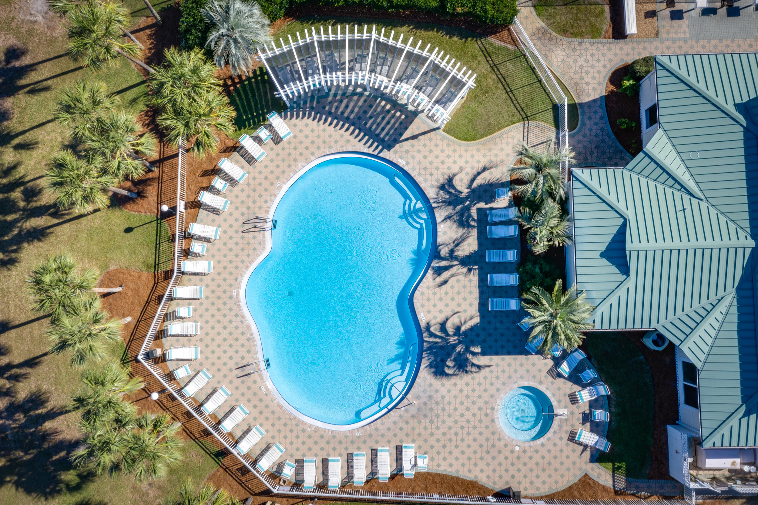 MARAVILLA COTTAGES - Residential