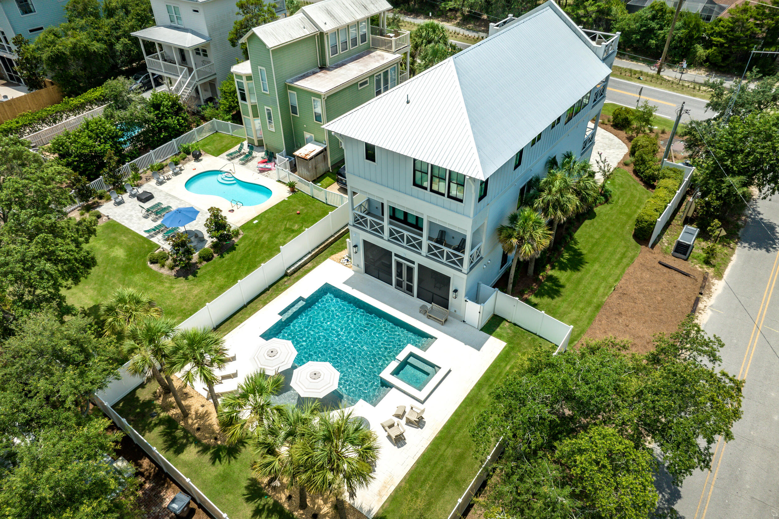 GULF LAKE BEACHES ESTATES - Residential