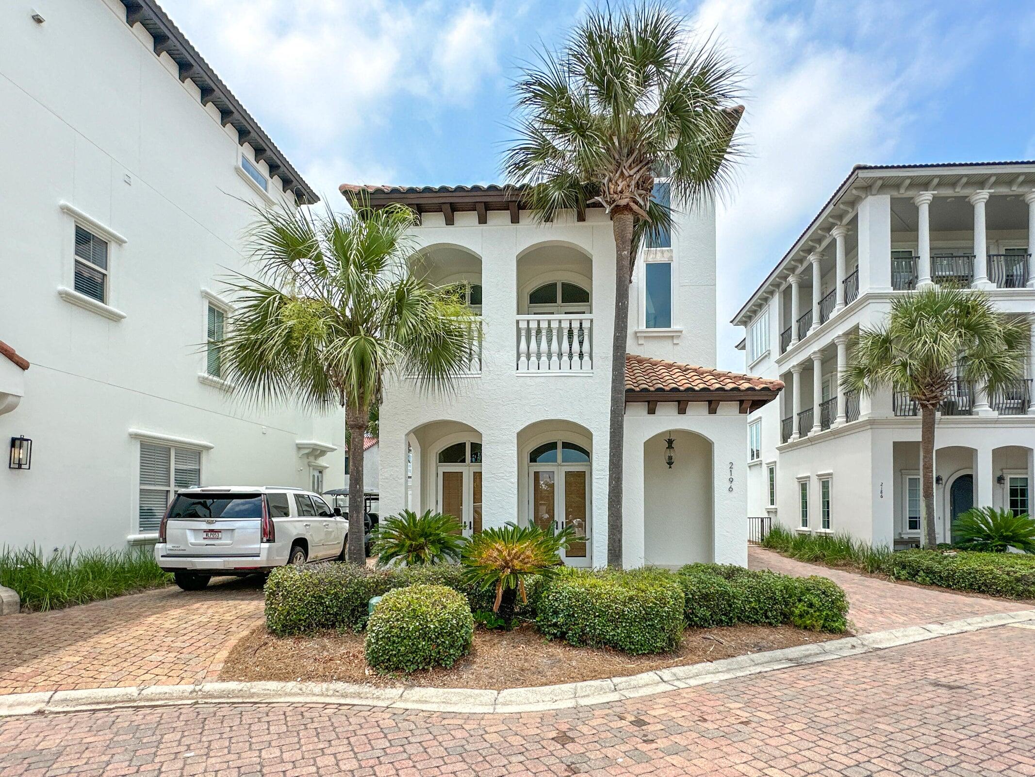 PALMEIRA VILLAS - Residential
