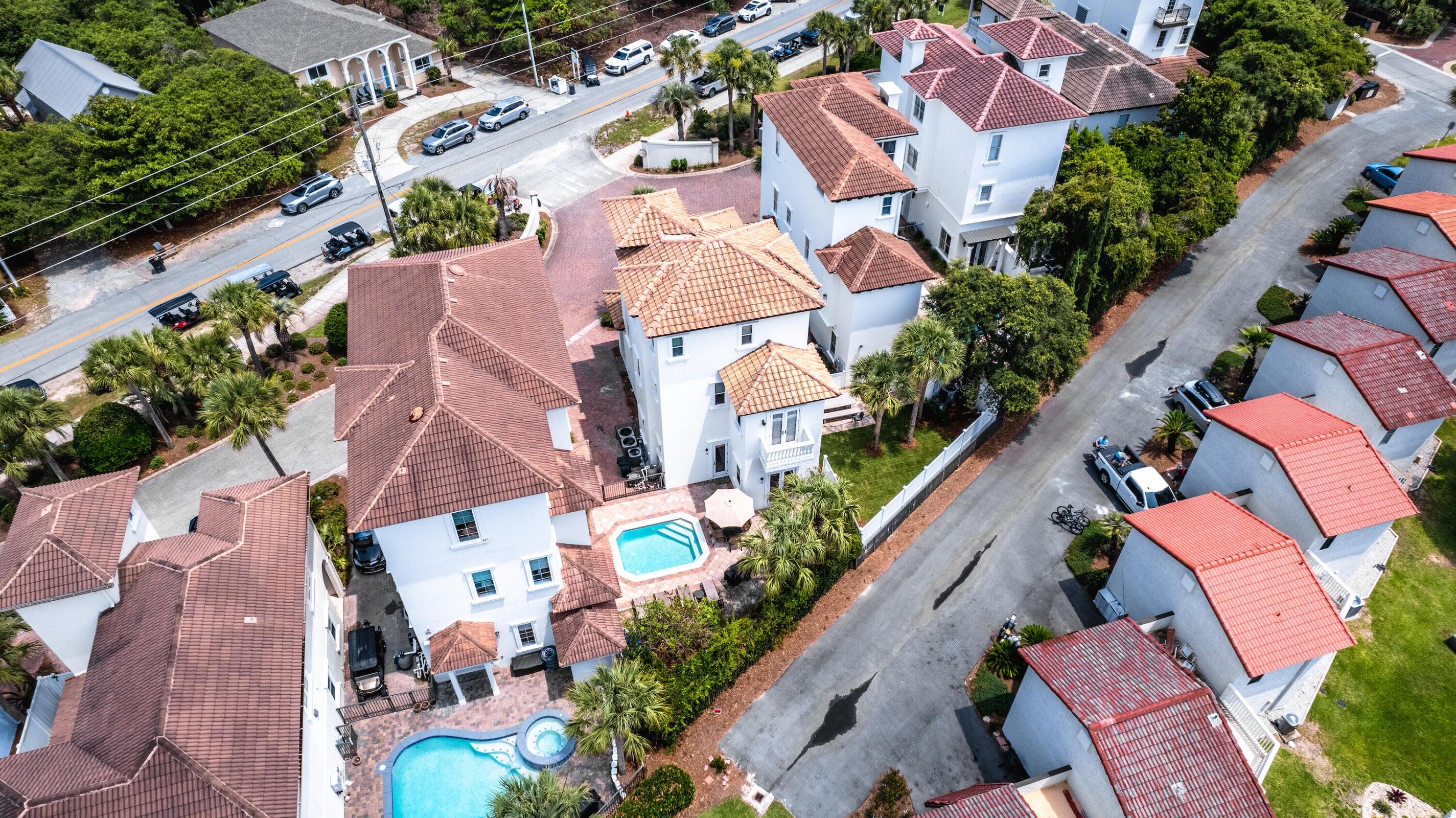 PALMEIRA VILLAS - Residential