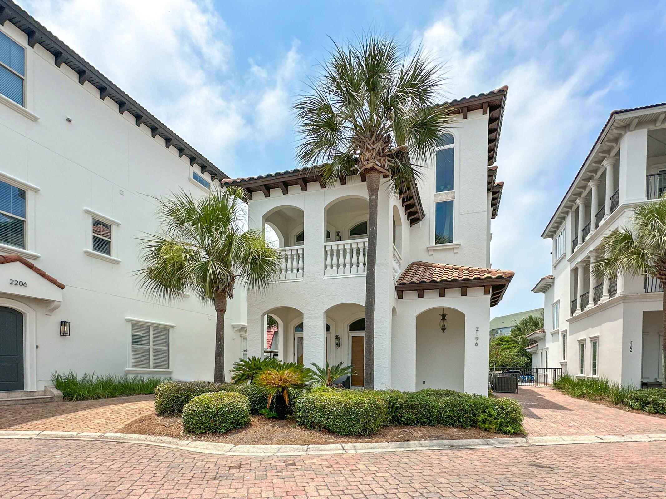 PALMEIRA VILLAS - Residential