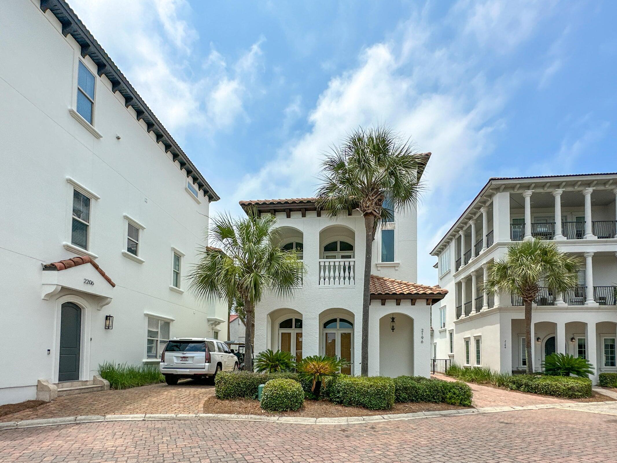 PALMEIRA VILLAS - Residential