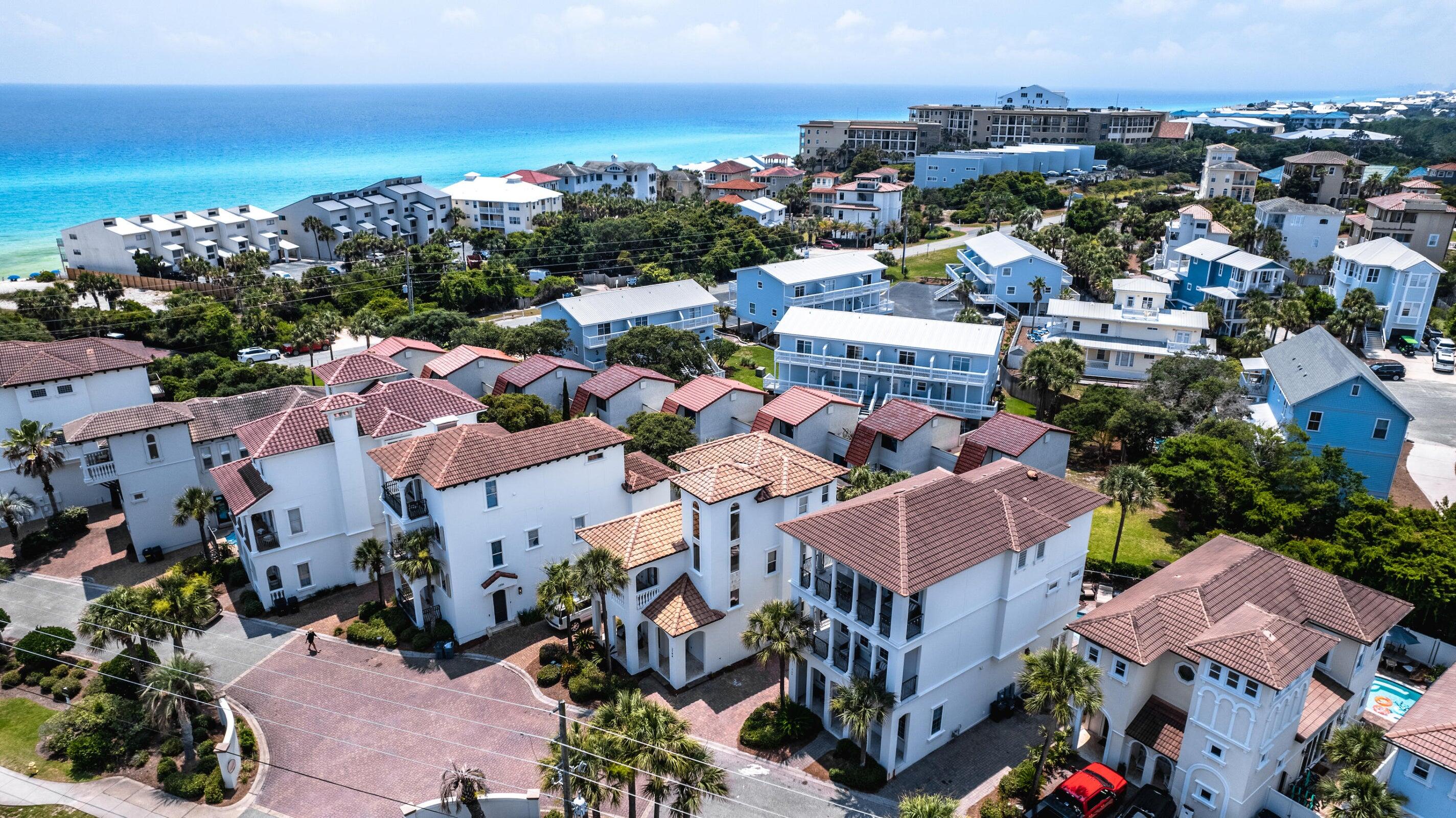 PALMEIRA VILLAS - Residential