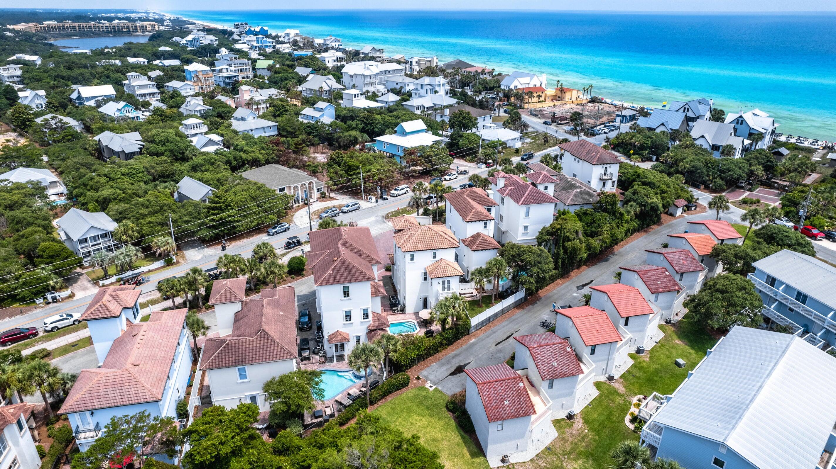 PALMEIRA VILLAS - Residential
