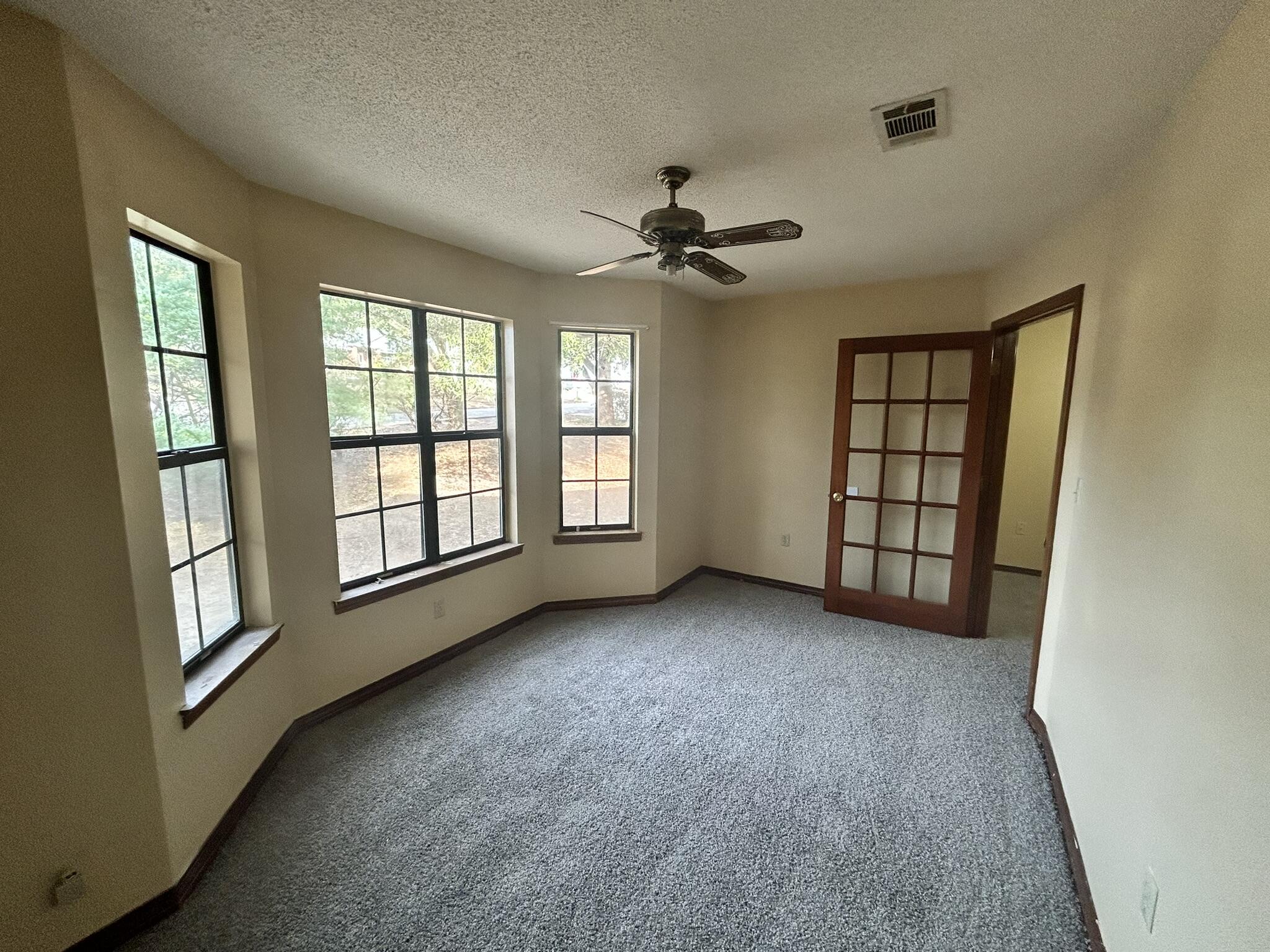 RANSOM PINES AMEND LOT 16 - Residential Lease