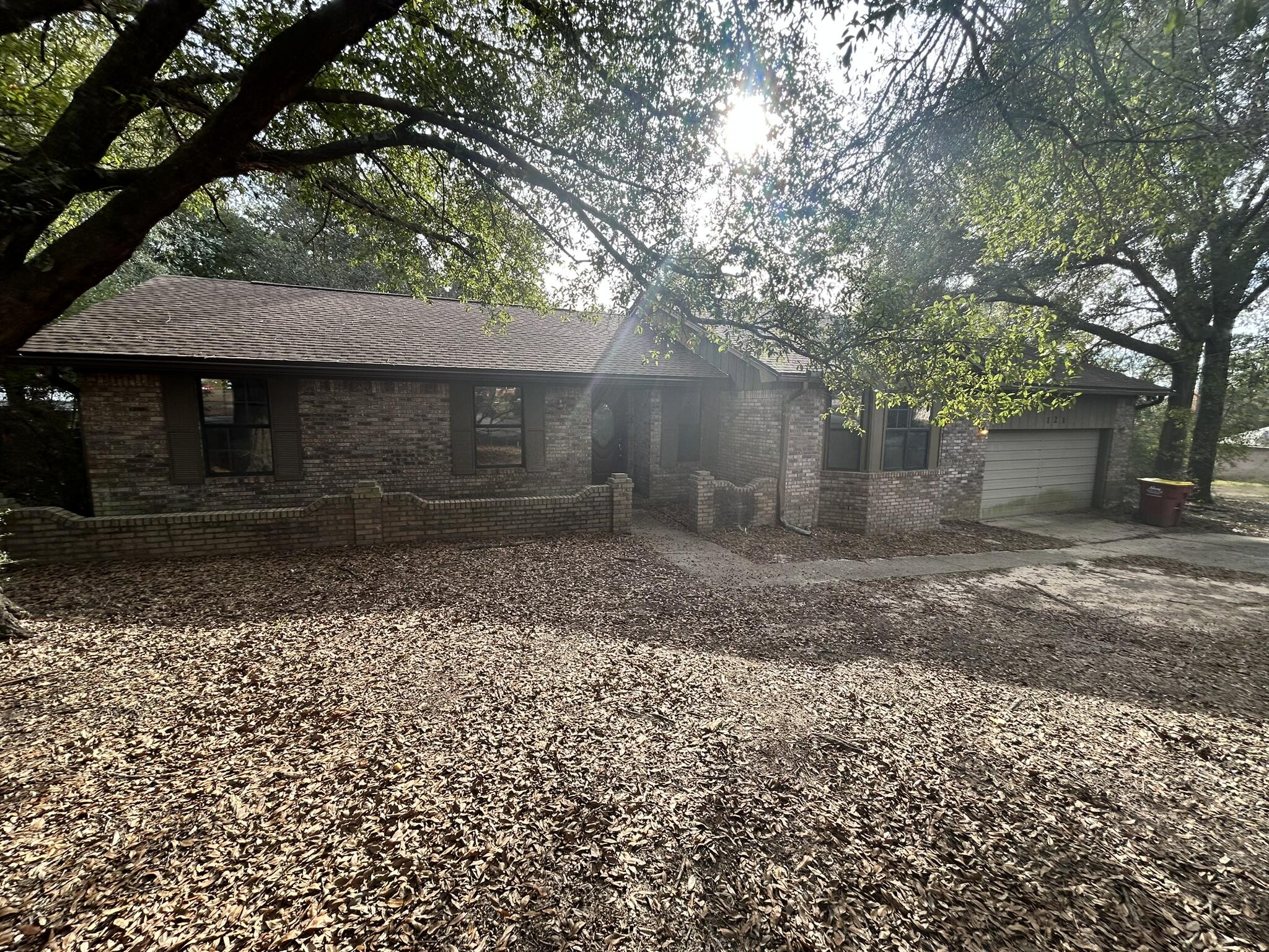 RANSOM PINES AMEND LOT 16 - Residential Lease