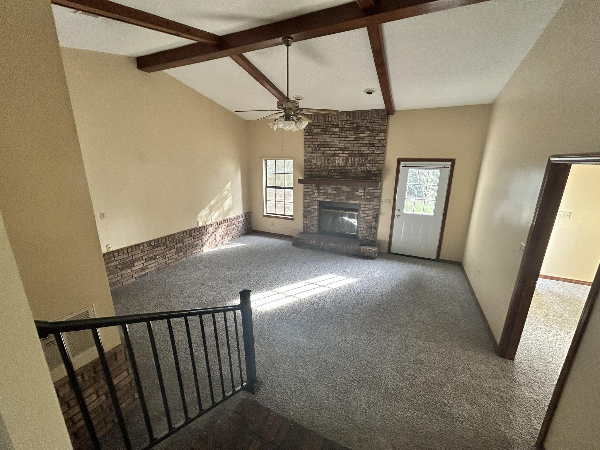 RANSOM PINES AMEND LOT 16 - Residential Lease